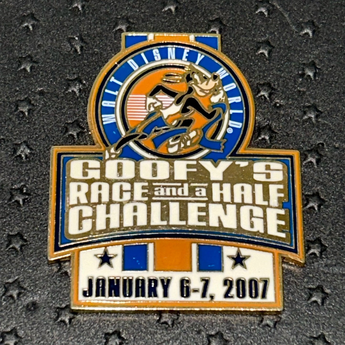 2007 - Goofys Race and a Half Challenge - Rundisney - LE 1,500 - Disney Pin
