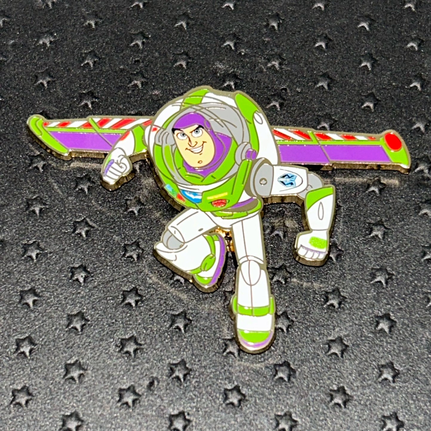 2022 - Buzz Lightyear - Toy Story - Retractable Wings - Disney Pin