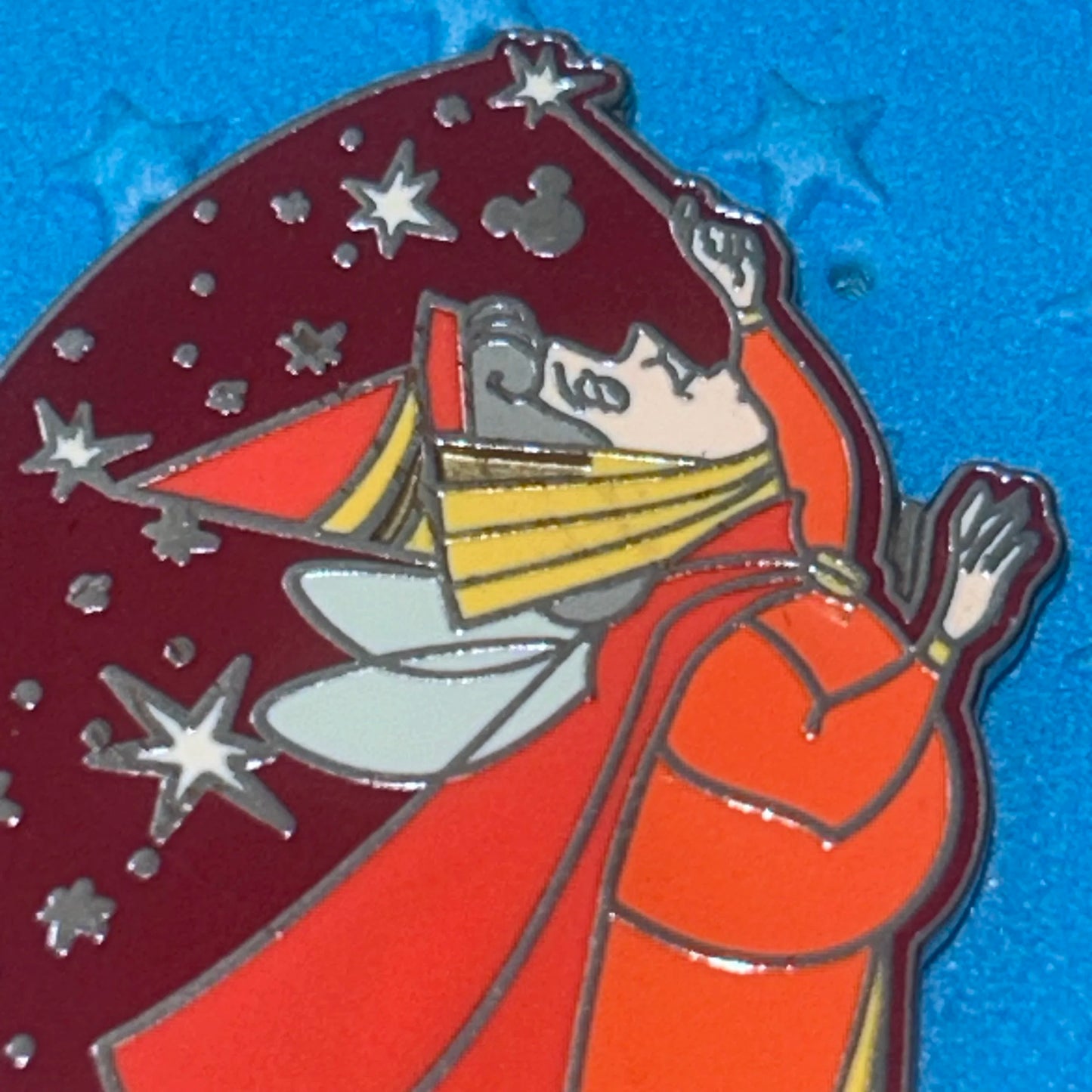 2007 - Flora - Aurora - Fairy Godmother - Hidden Mickey - Disney Pin