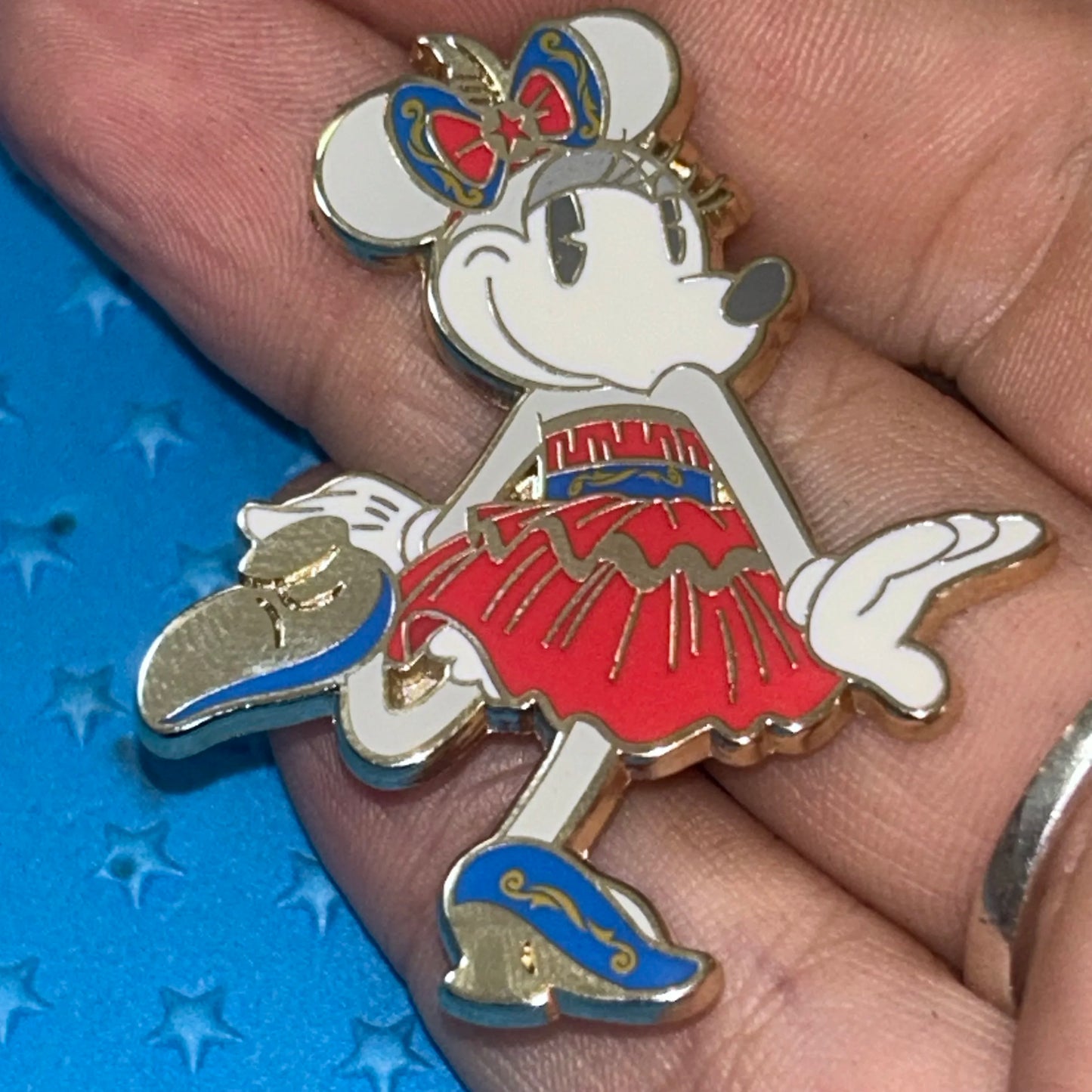 2020 - Minnie Mouse Attraction - Dumbo - LR - Disney Pin