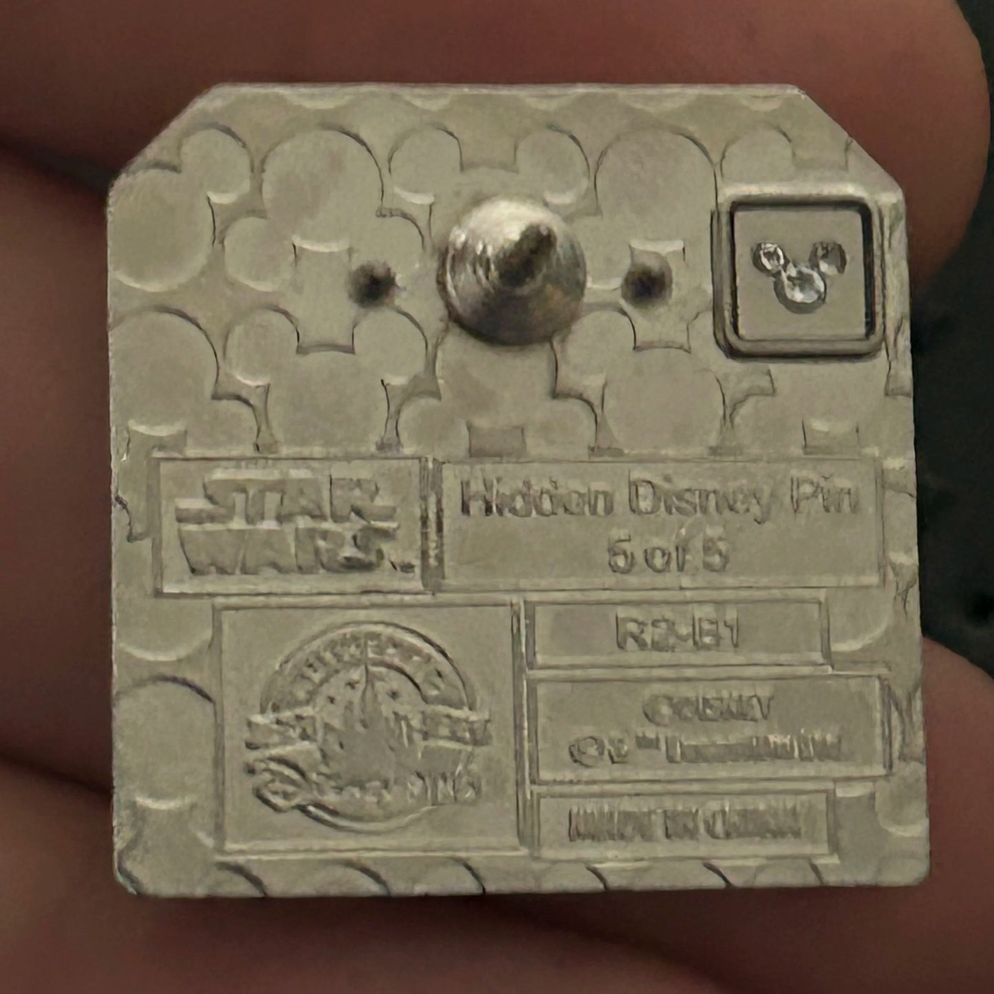 2024 - R2-B1 - Star Wars - Droid - Hidden Disney - Pin