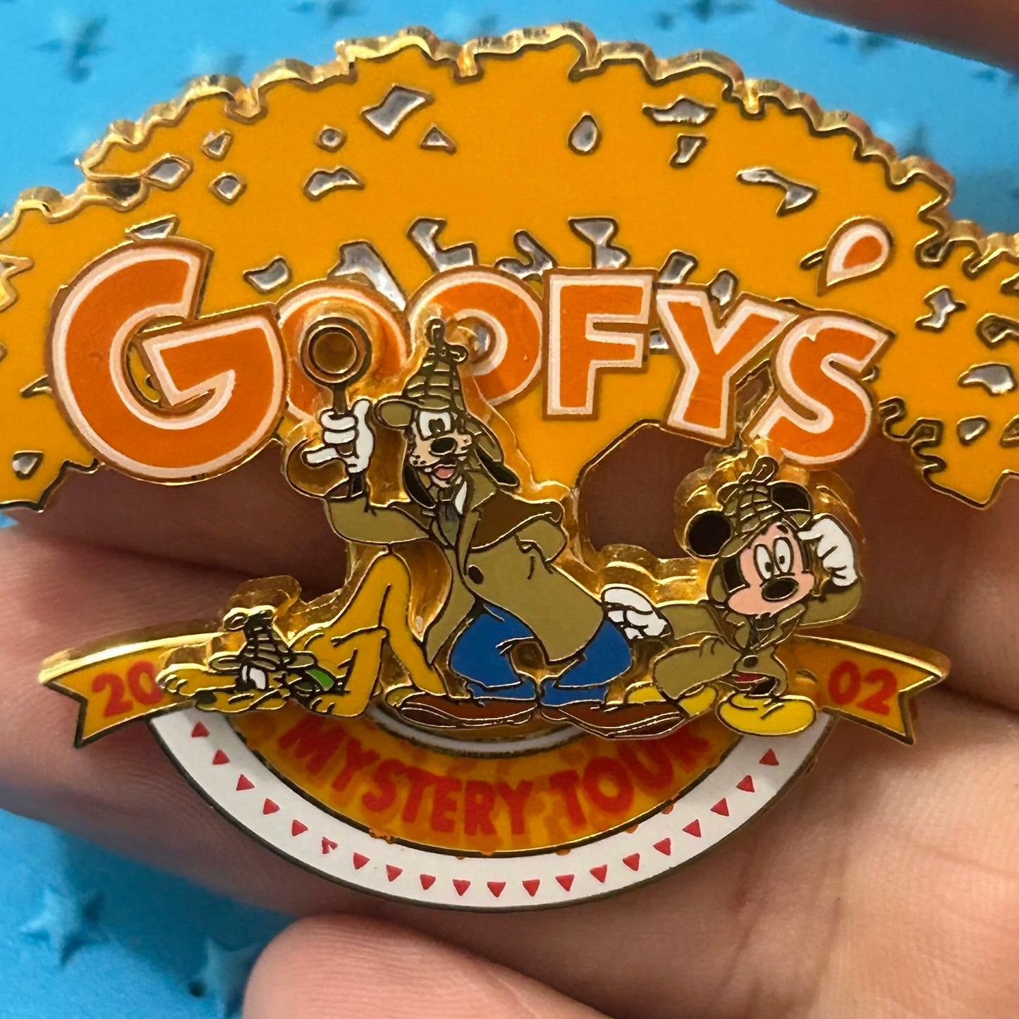 2002 - Goofys Mystery Tour - Mickey Pluto and Goofy - DAK - Cast Exclusive - Disney Pin