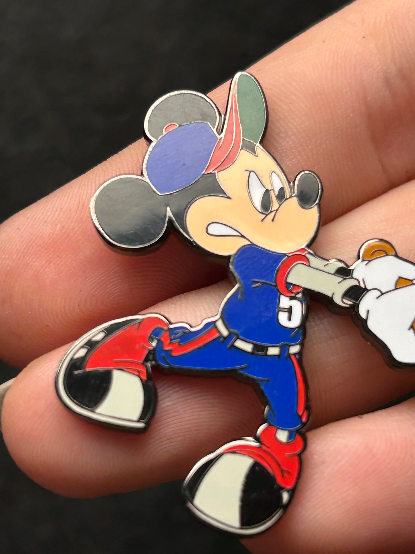 2001 - Mickey Mouse - Swinging a Bat - LE 3,000 - Disney Pin