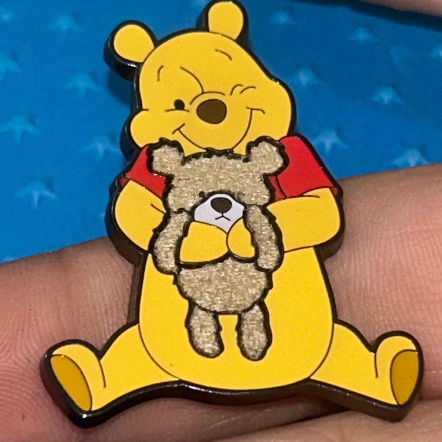 Loungefly - Winnie The Pooh With Teddy Bear - Disney Pin