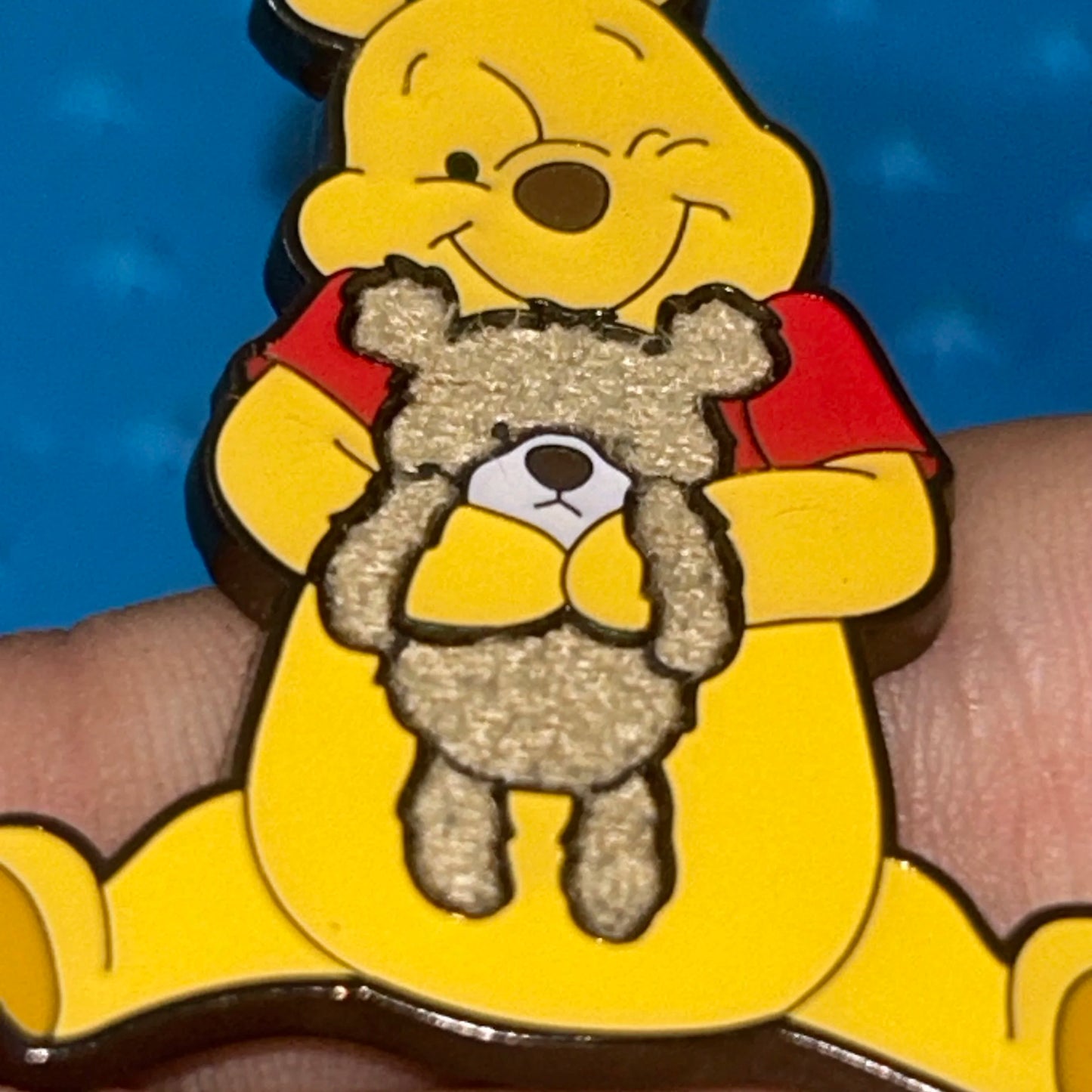 Loungefly - Winnie The Pooh With Teddy Bear - Disney Pin