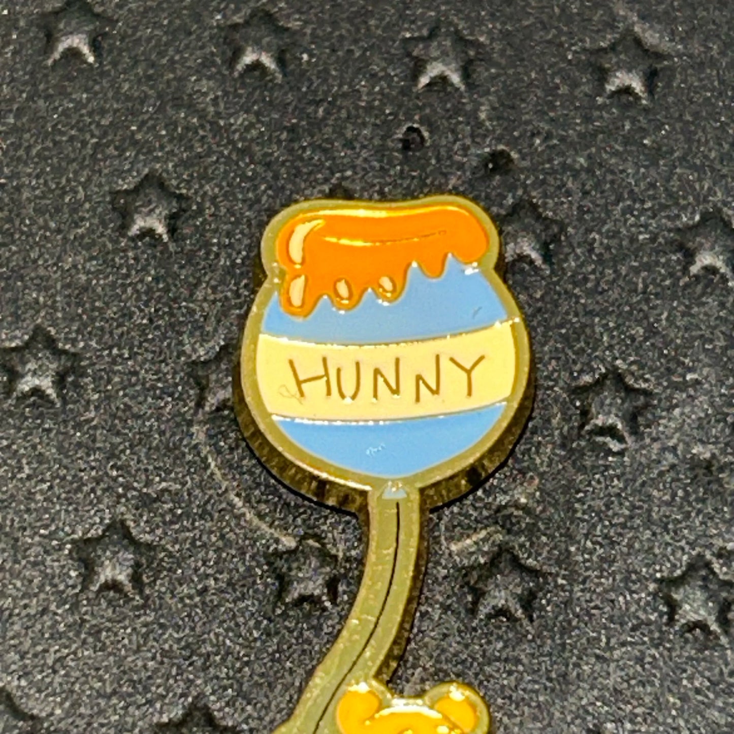 2024 - Loungefly - Winnie the Pooh - Floating - Hunny Balloon - Transportation - Disney Pin
