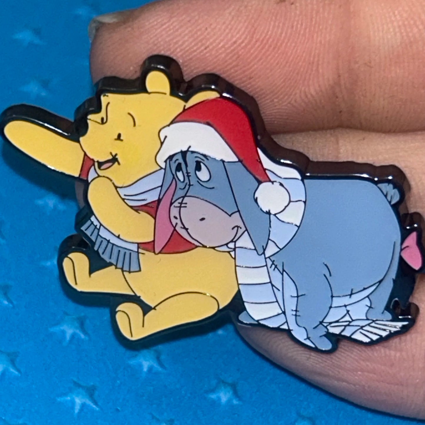 Loungefly - Pooh and Eeyore in Santa Hat - Christmas - Disney Pin