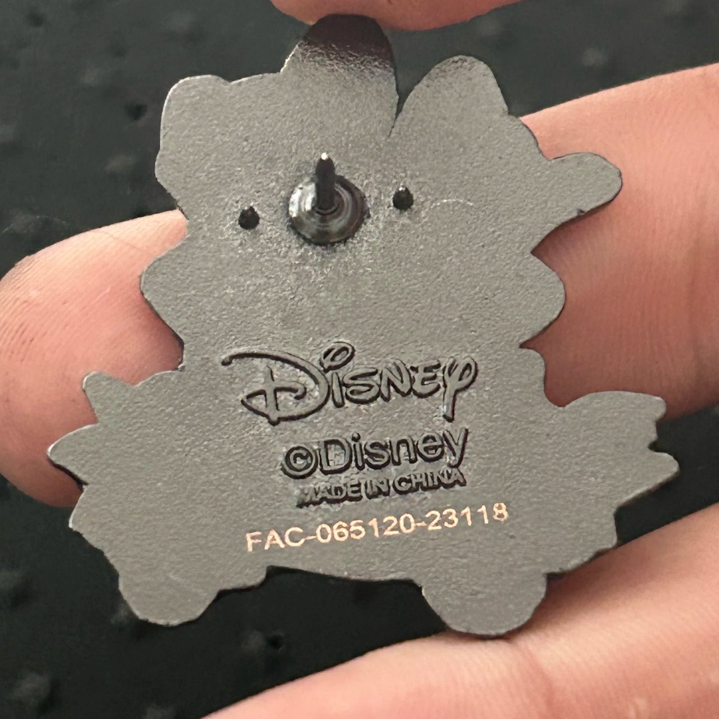 Loungefly - Minnie Mouse - Tattoo Art - Disney Pin
