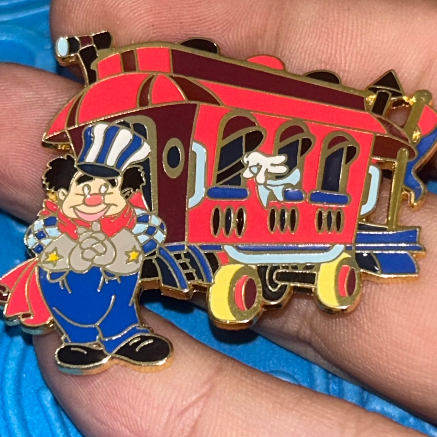 2001 - Clown Caboose Float - Mickeys Trade Parade - LE 2,500 - Pin