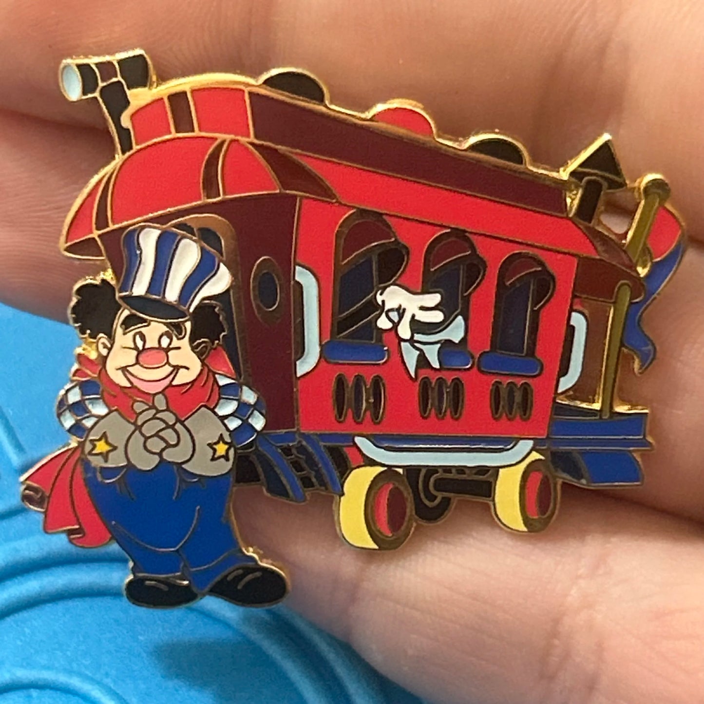 2001 - Clown Caboose Float - Mickeys Trade Parade - LE 2,500 - Pin