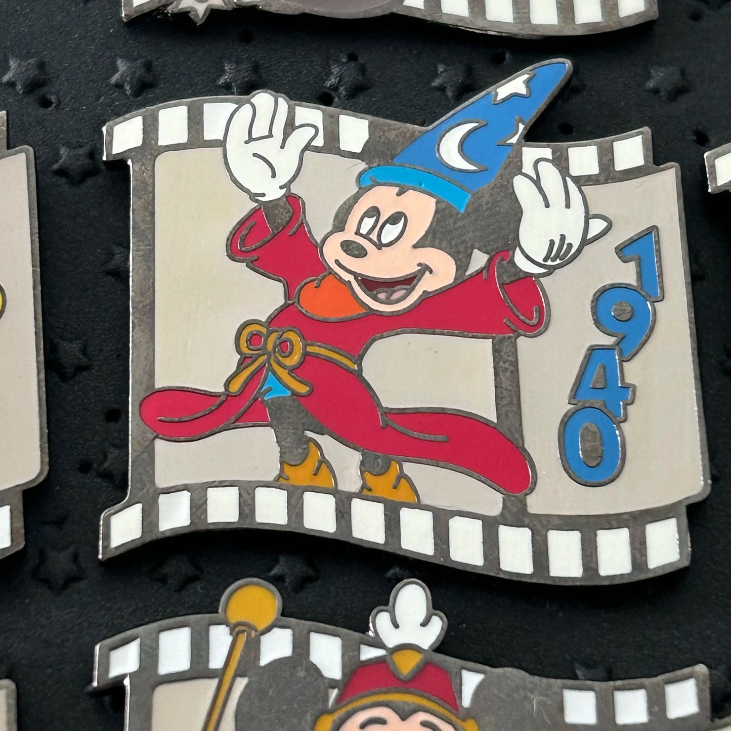 SET - 2000 - Mickey Mouse - Film Strips - Countdown to Millennium- Disney Pins