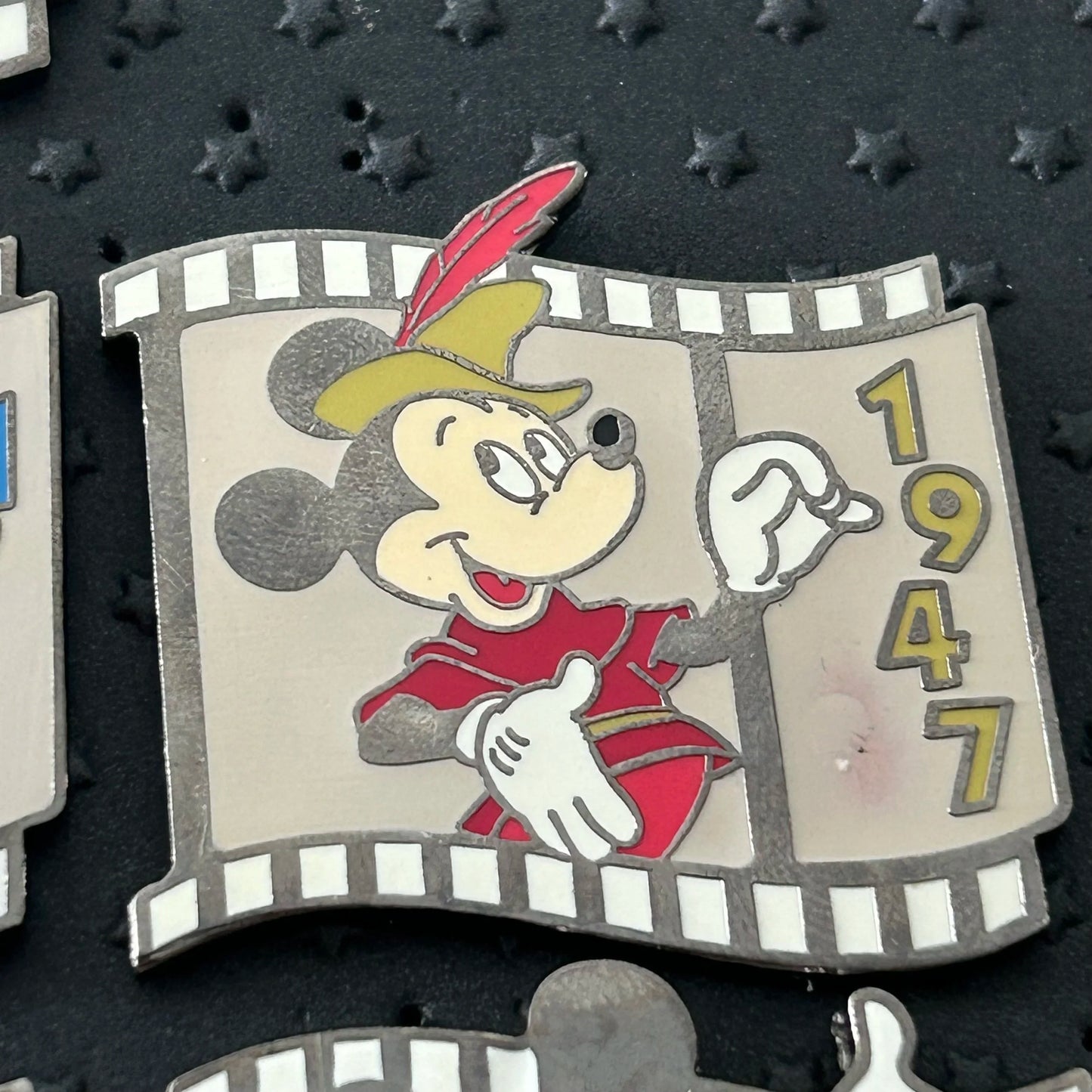 SET - 2000 - Mickey Mouse - Film Strips - Countdown to Millennium- Disney Pins