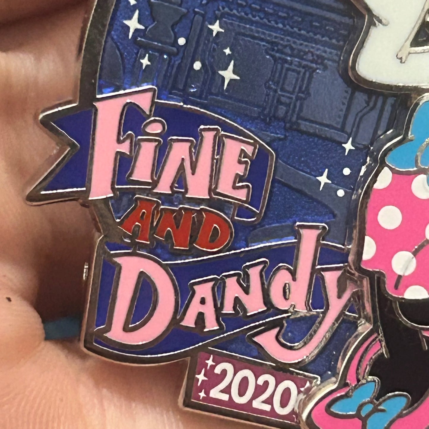 2020 - Daisy and Minnie - Fine and Dandy - LE 5,000 - Disney Pin