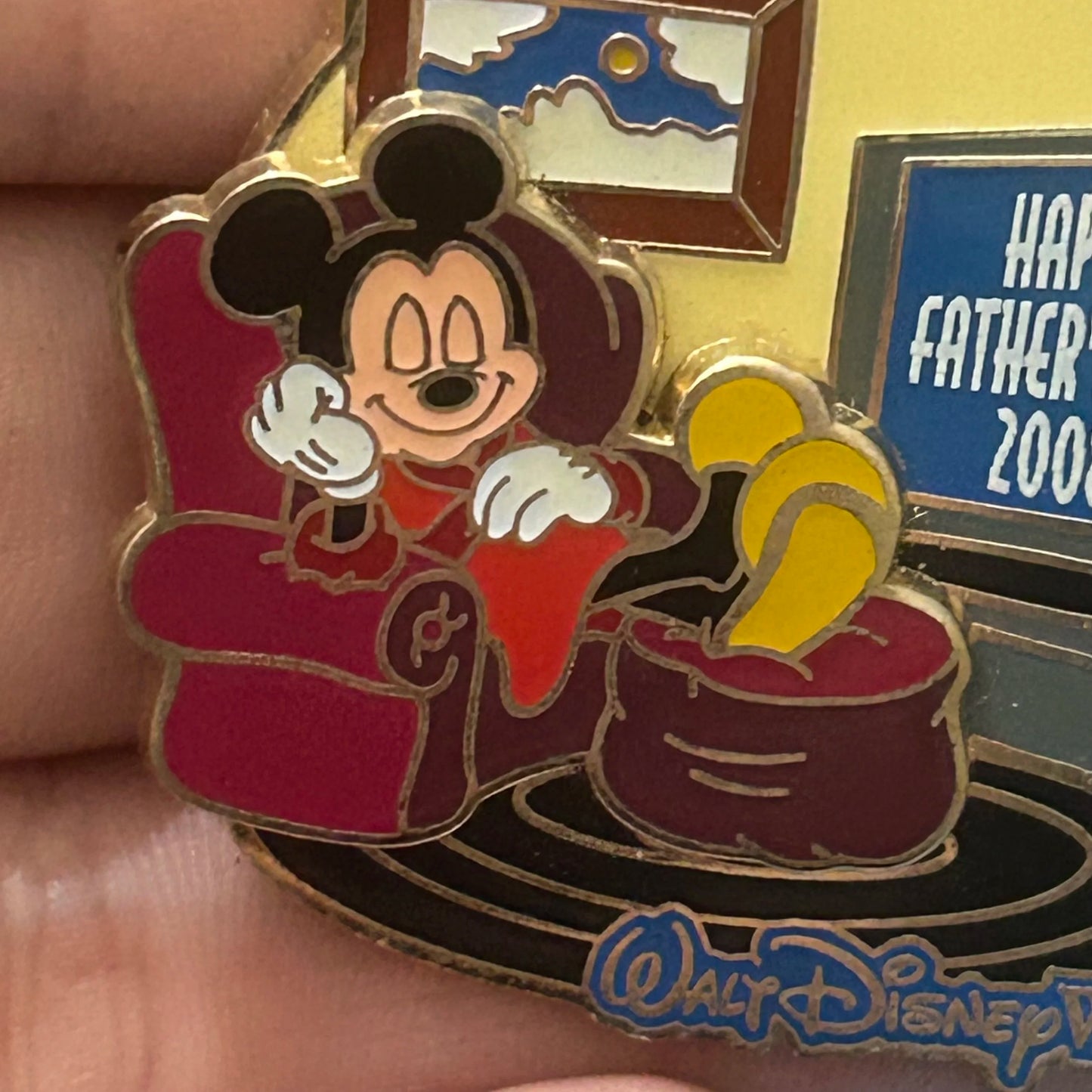 2008 - Mickey Mouse - Happy Fathers Day - Limited Edition 2,500 - Disney Pin