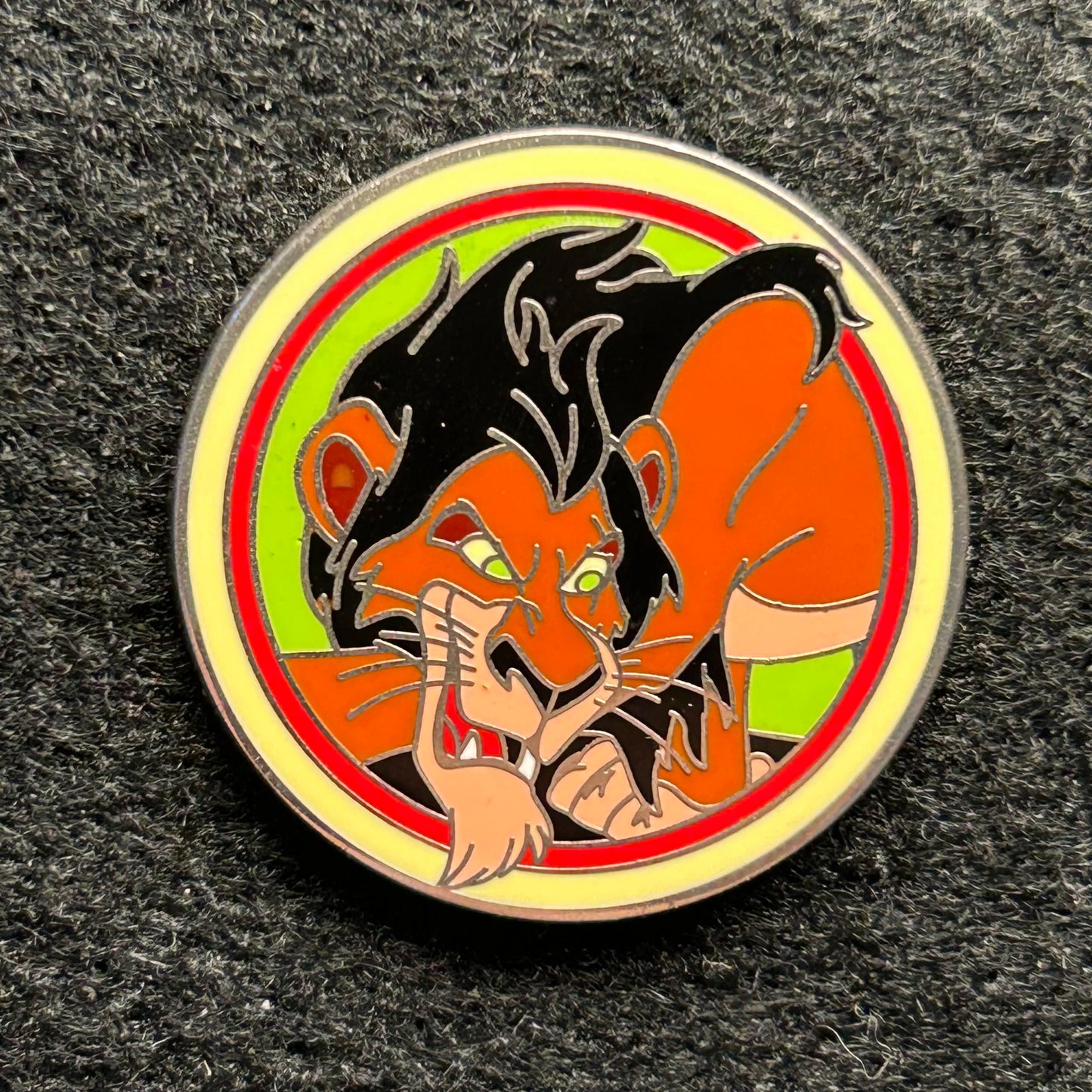 2012 - Scar - Lion King - Good vs Evil - Mystery Pin