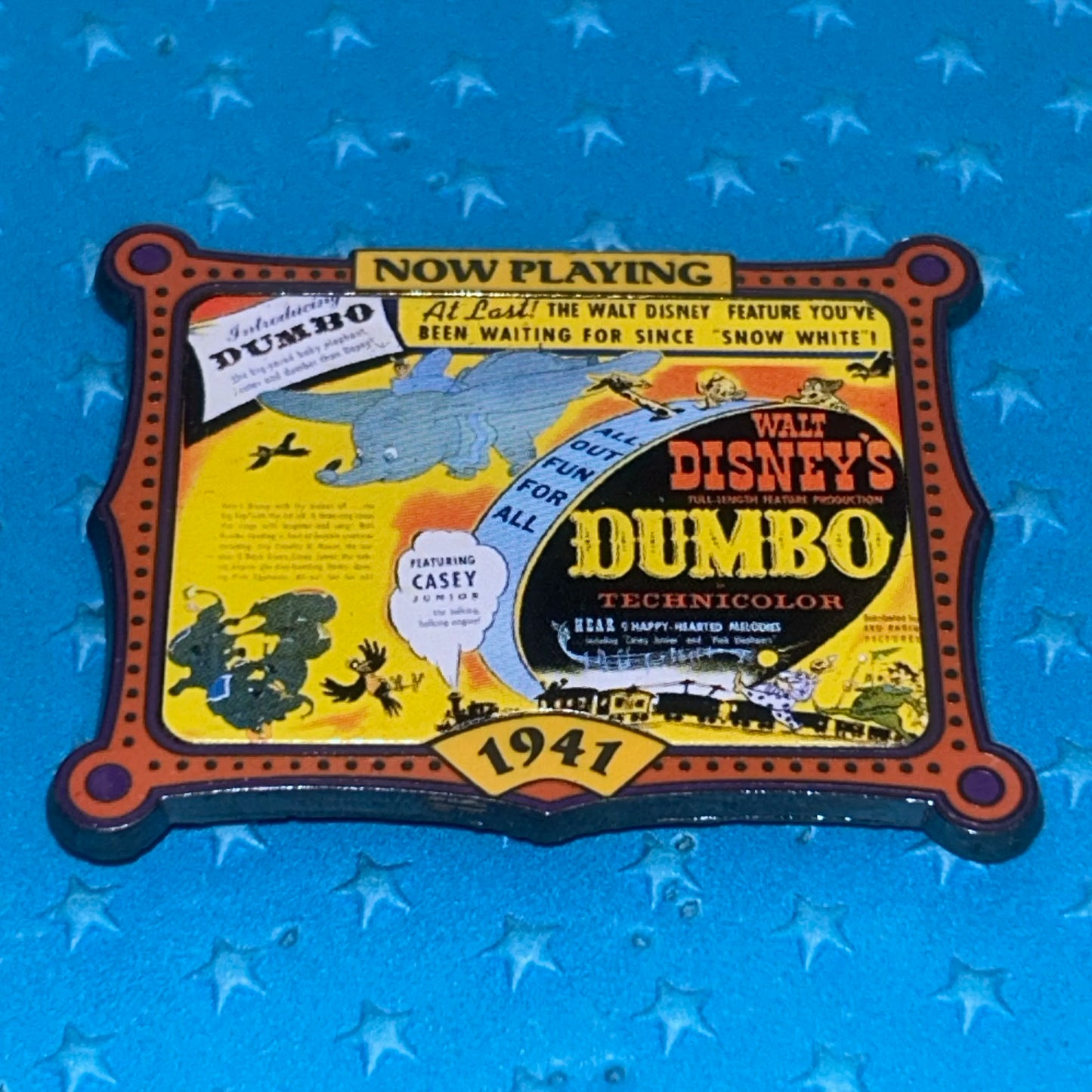2000 - Dumbo Movie Poster 1941 - 100 Years Of Dreams - Disney Pin