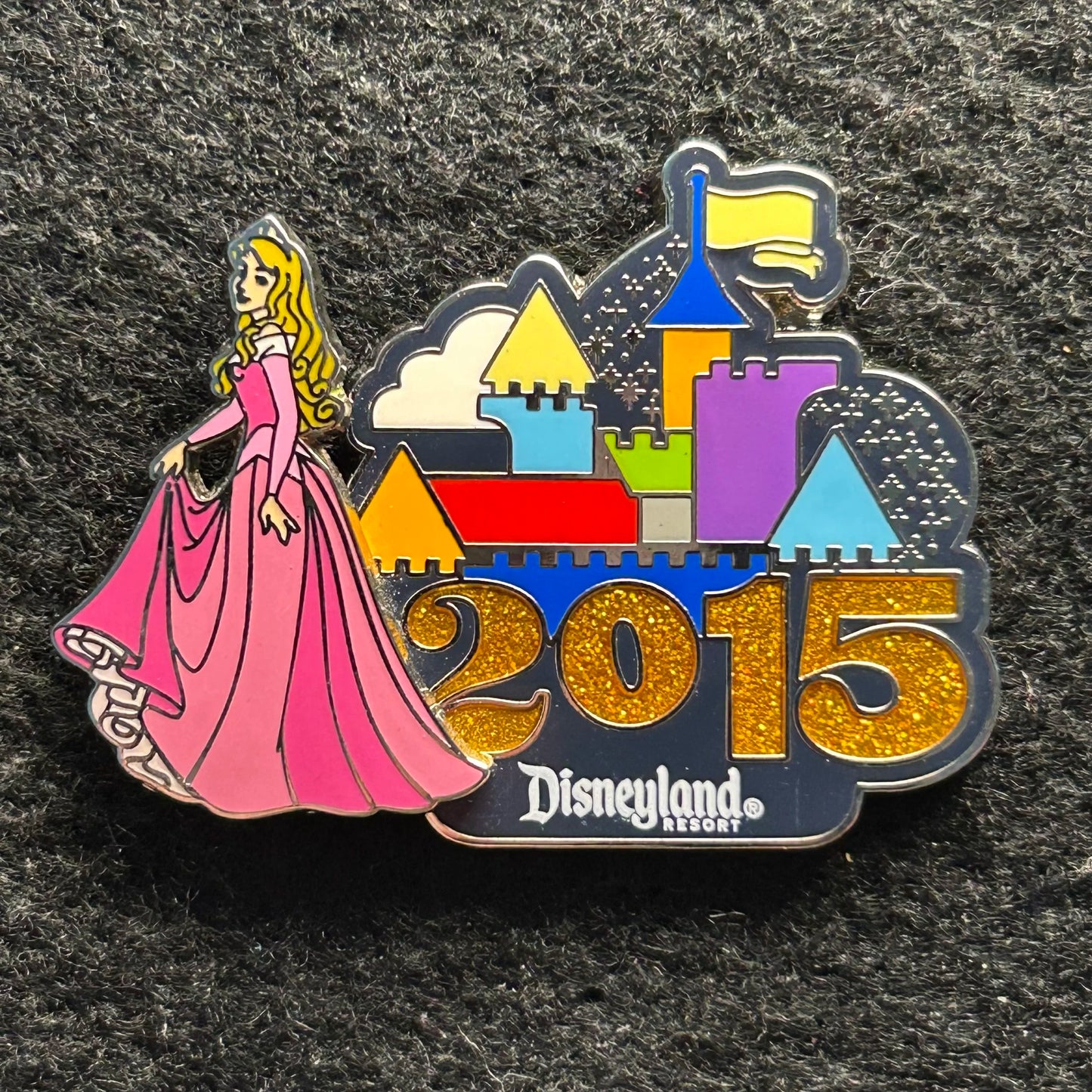 2015 - Aurora - Sleeping Beauty - Castle - Dated - Disney Pin on Pin