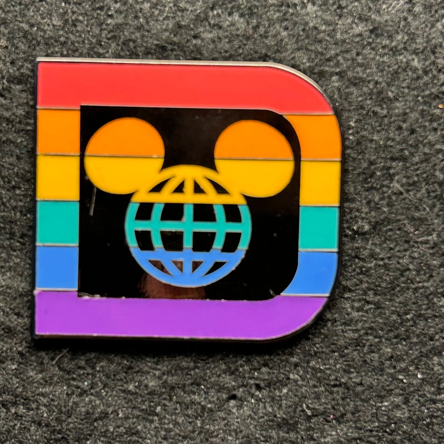 2024 - Rainbow - Pride - LGBTQ+ - WDW - Logo - Disney Pin