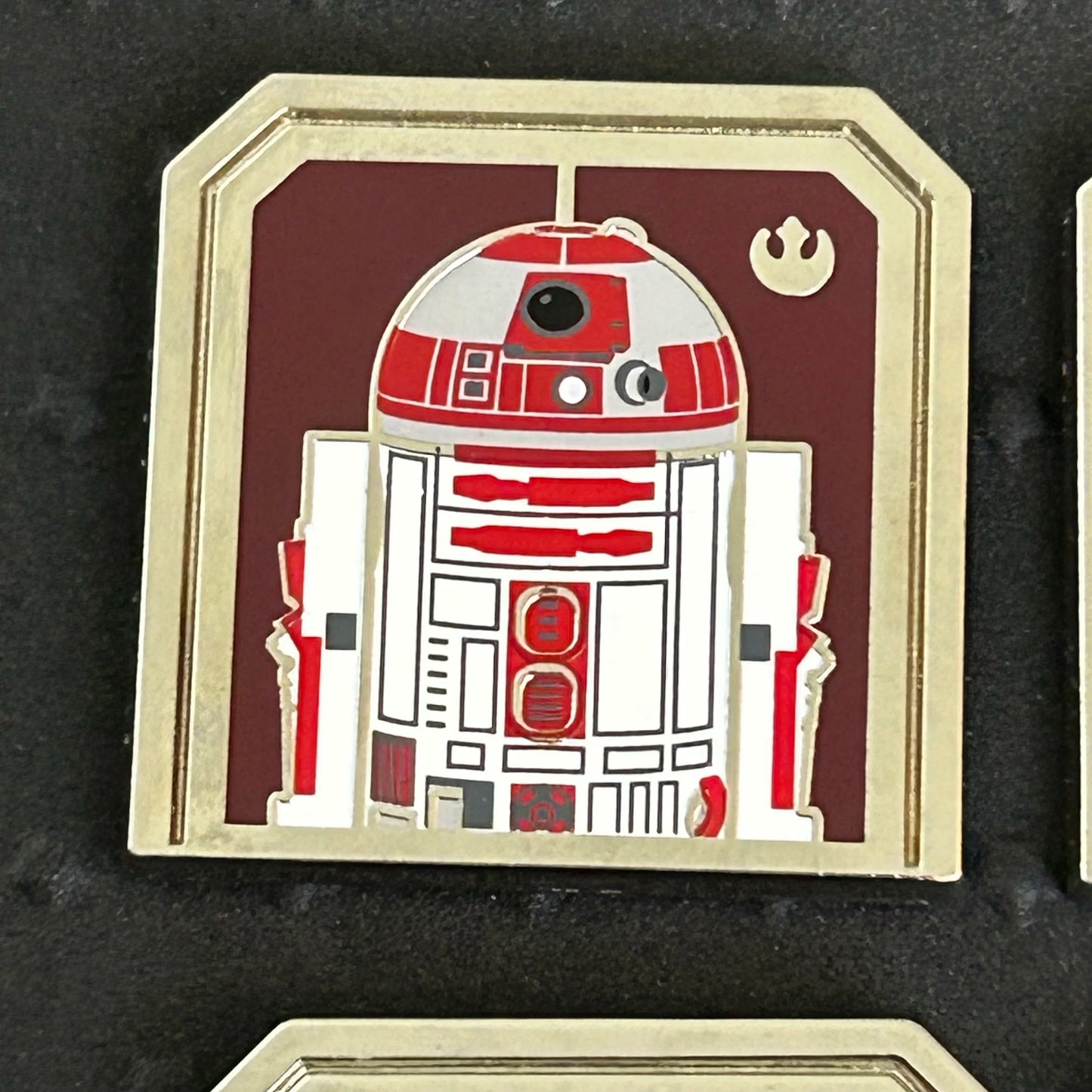 FULL SET - 2024 - Droids - Star Wars - Hidden Disney Series - Pins