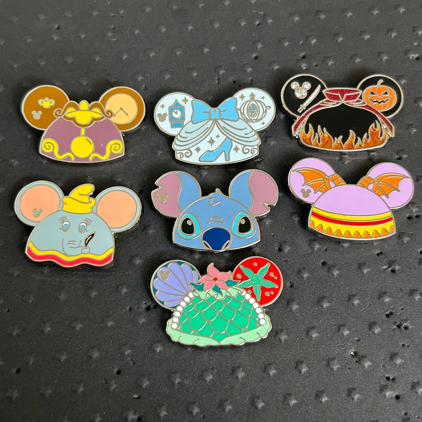 FULL SET - 2024 - Mickey Ears - Hidden Disney - 7 Pins
