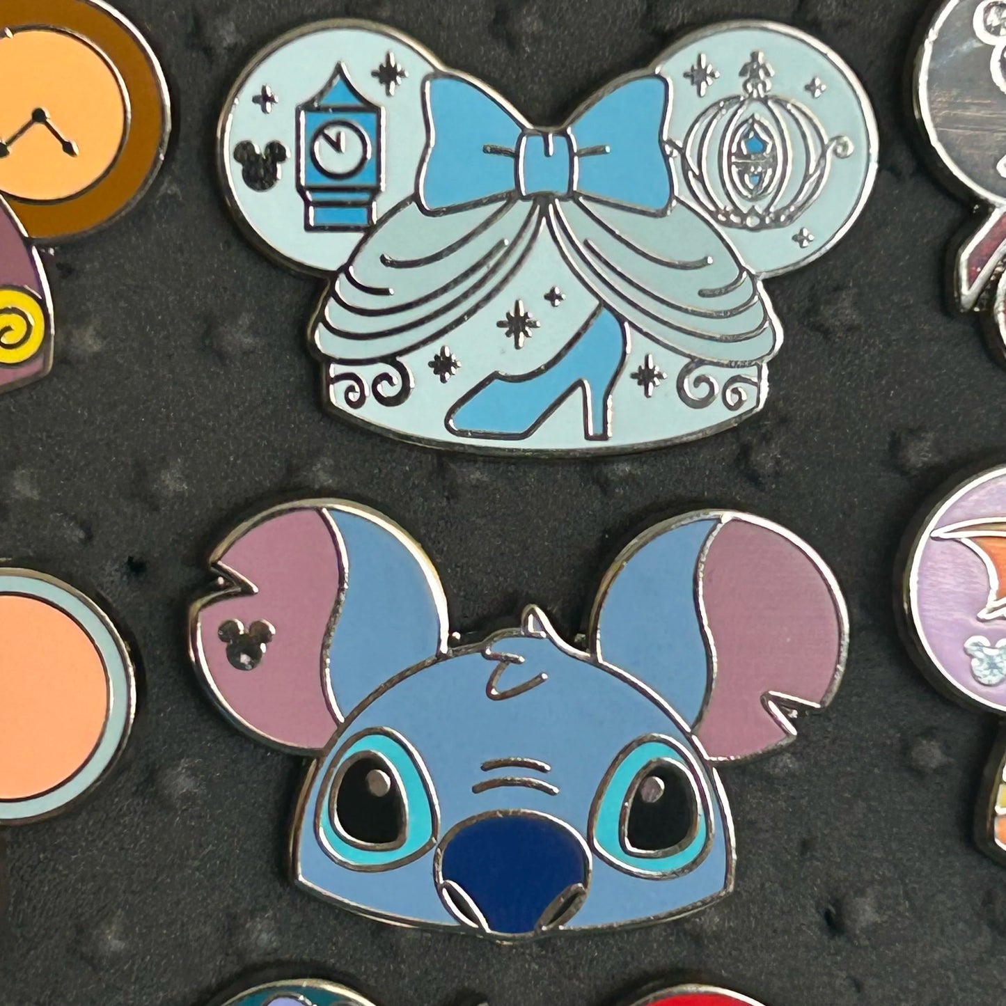 FULL SET - 2024 - Mickey Ears - Hidden Disney - 7 Pins