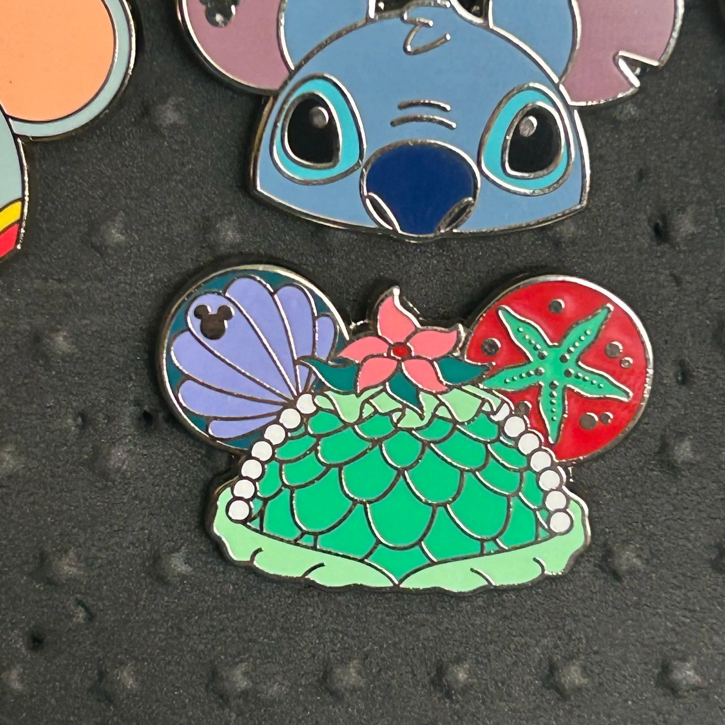 FULL SET - 2024 - Mickey Ears - Hidden Disney - 7 Pins