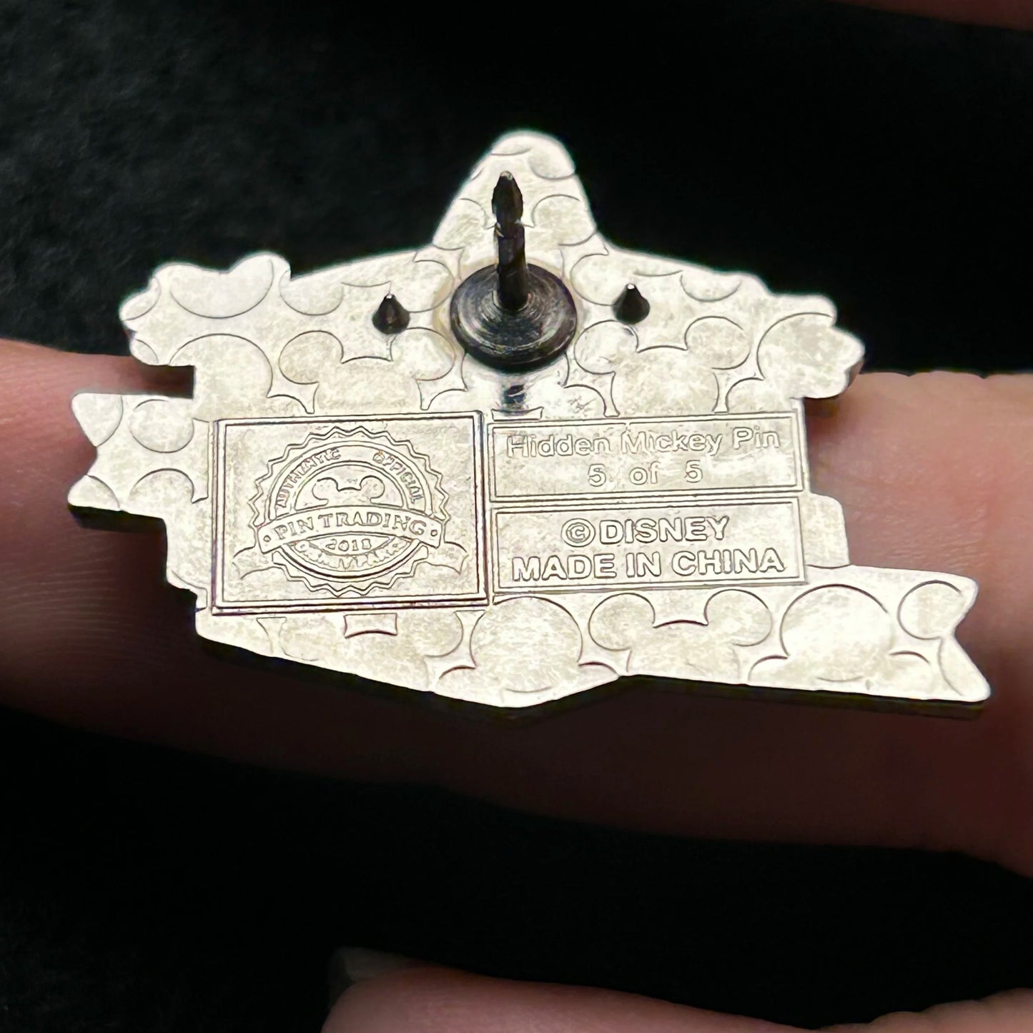 2015 - Happy - 7 Dwarfs - Hidden Mickey - Silver Chaser - Disney Pin