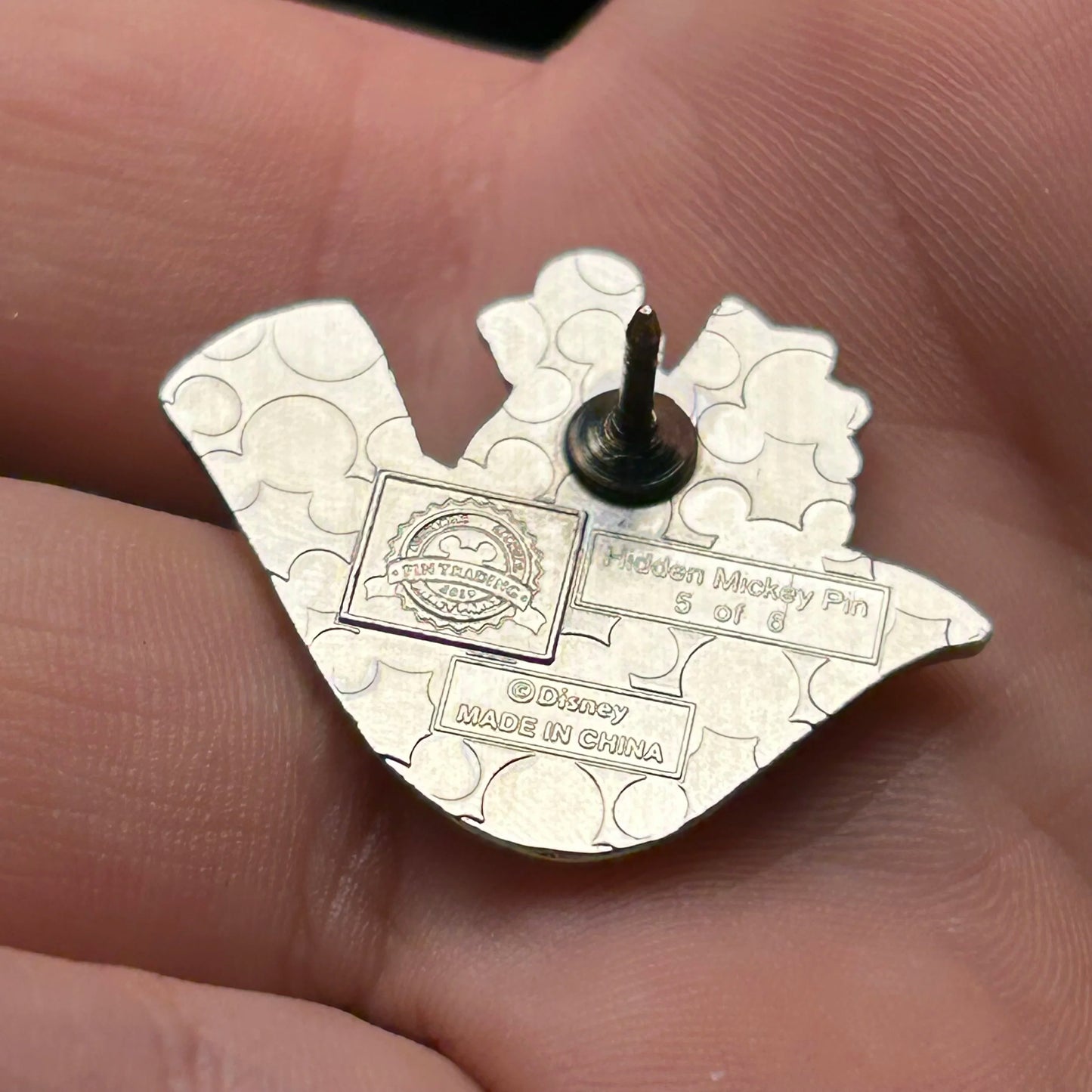2019 - Queen of Hearts - Head - Hidden Mickey - Disney Pin