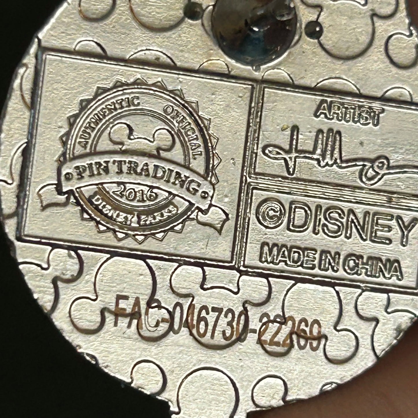 2016 - Gaston - World of Evil - Mystery Pin