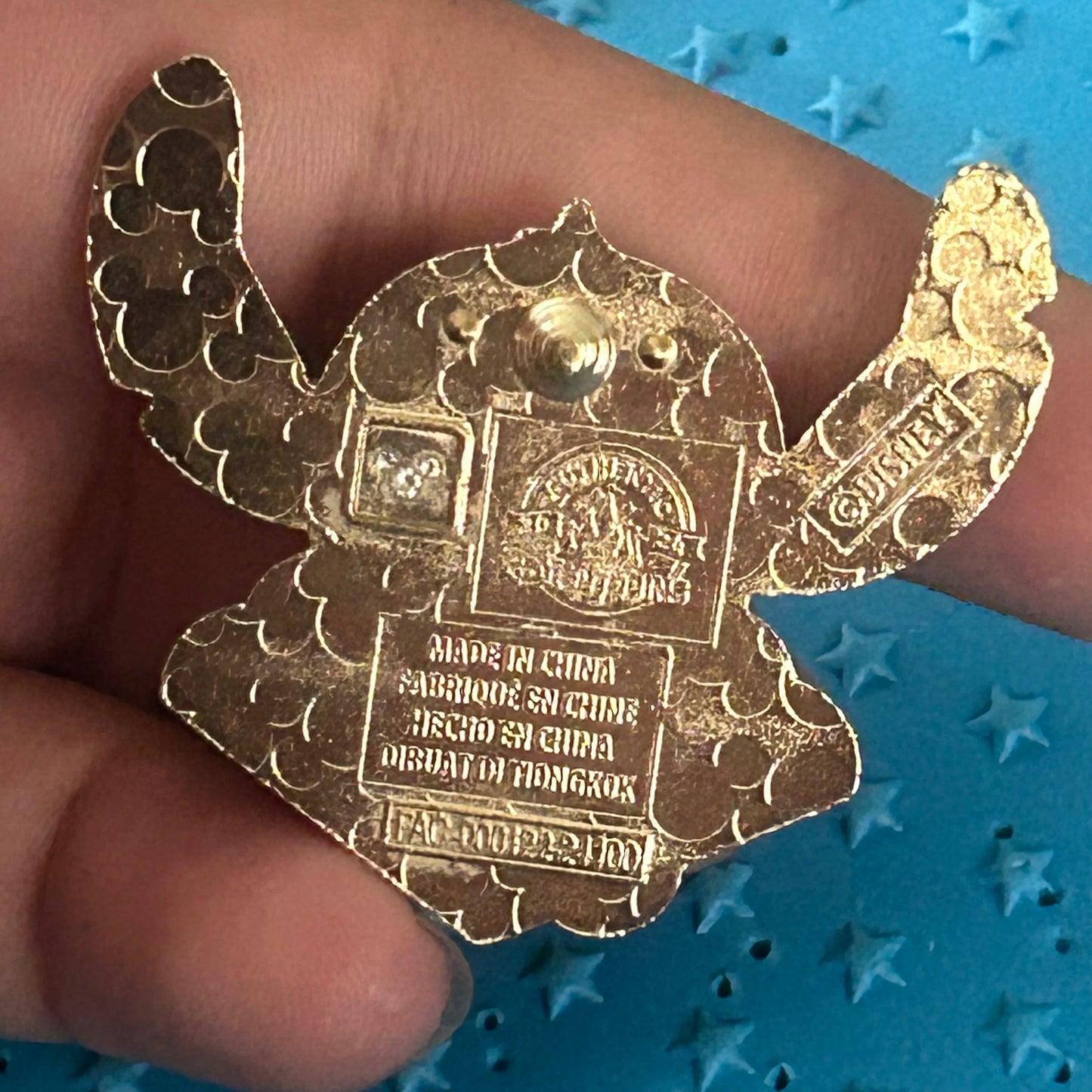 2024 - Stitch - Character Fan Series - Mystery Pin