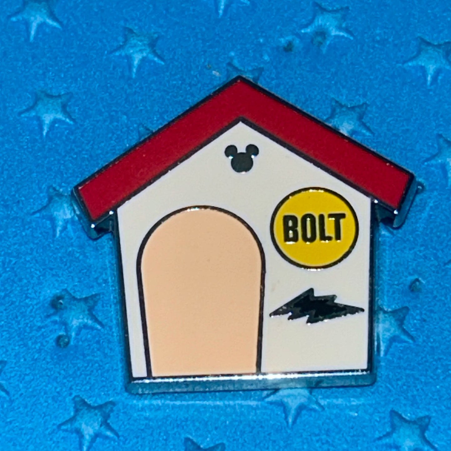 2019 - Bolt - Hidden Mickey - Dog House Series - Pin