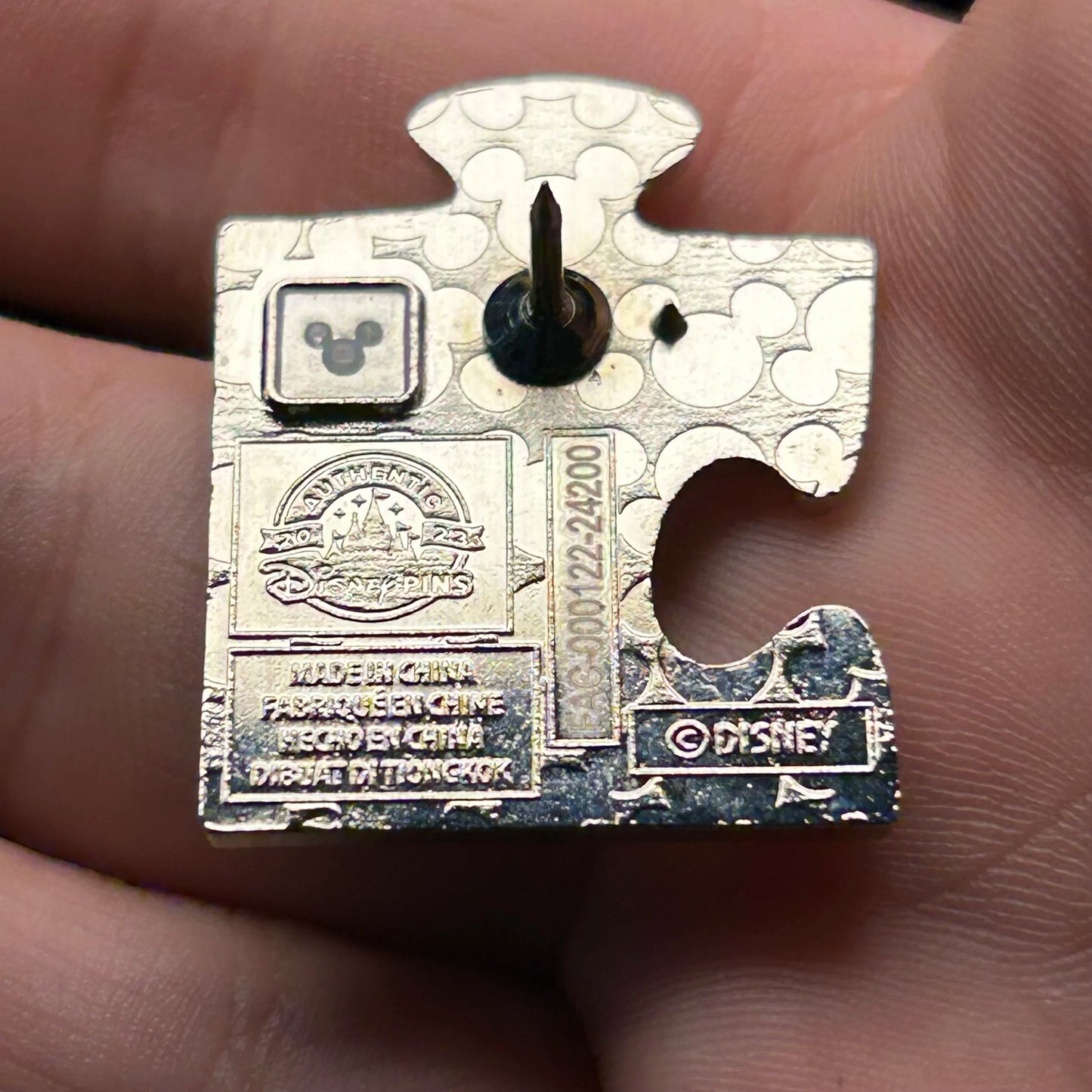 2023 - Animal Kingdom - Puzzle Piece - Pink Flower - Disney Pin