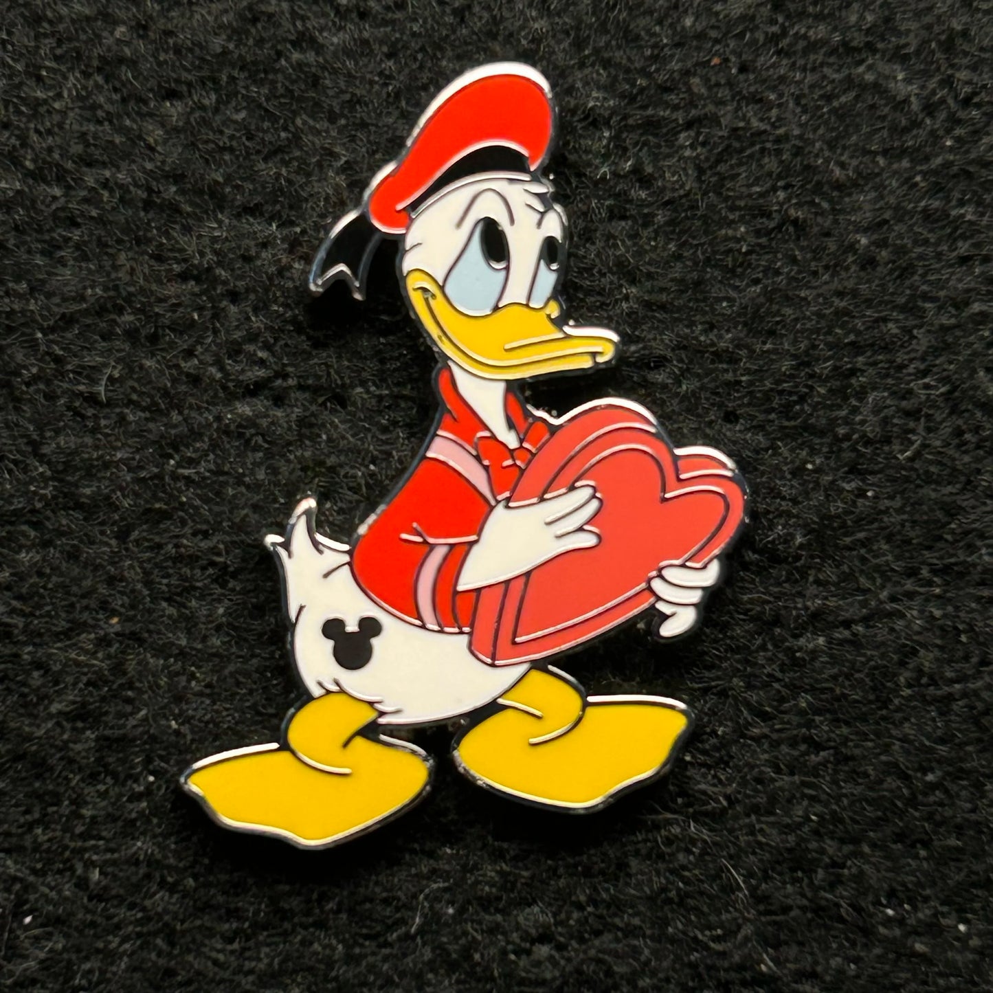 2025 - Donald Duck - Valentines Day - Holiday Series - Hidden Disney Pin
