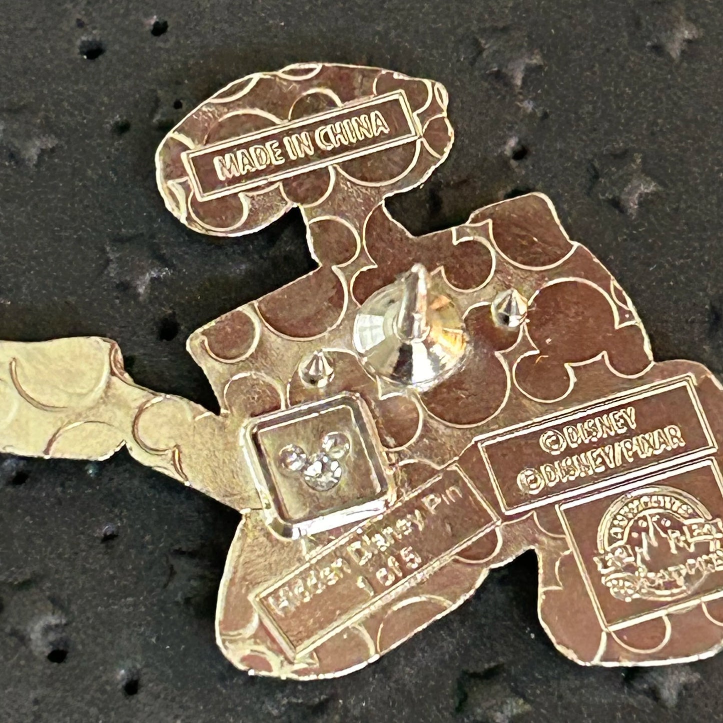 FULL SET - 2024 - Wall-e - Hidden Disney Pins - Mo, Burn-e, Eve, Axiom, Wall-e and Hal