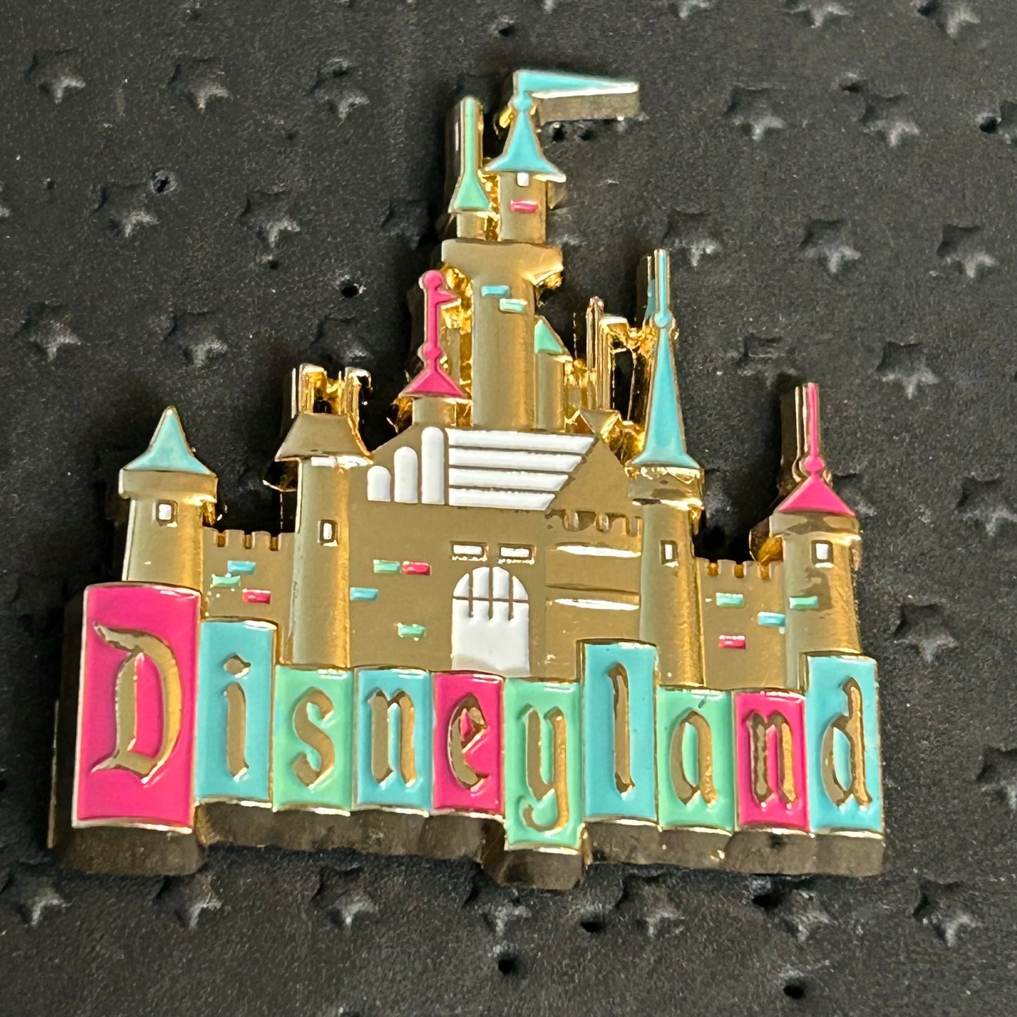 2021 - Castle - Disneyland Resort - Pin