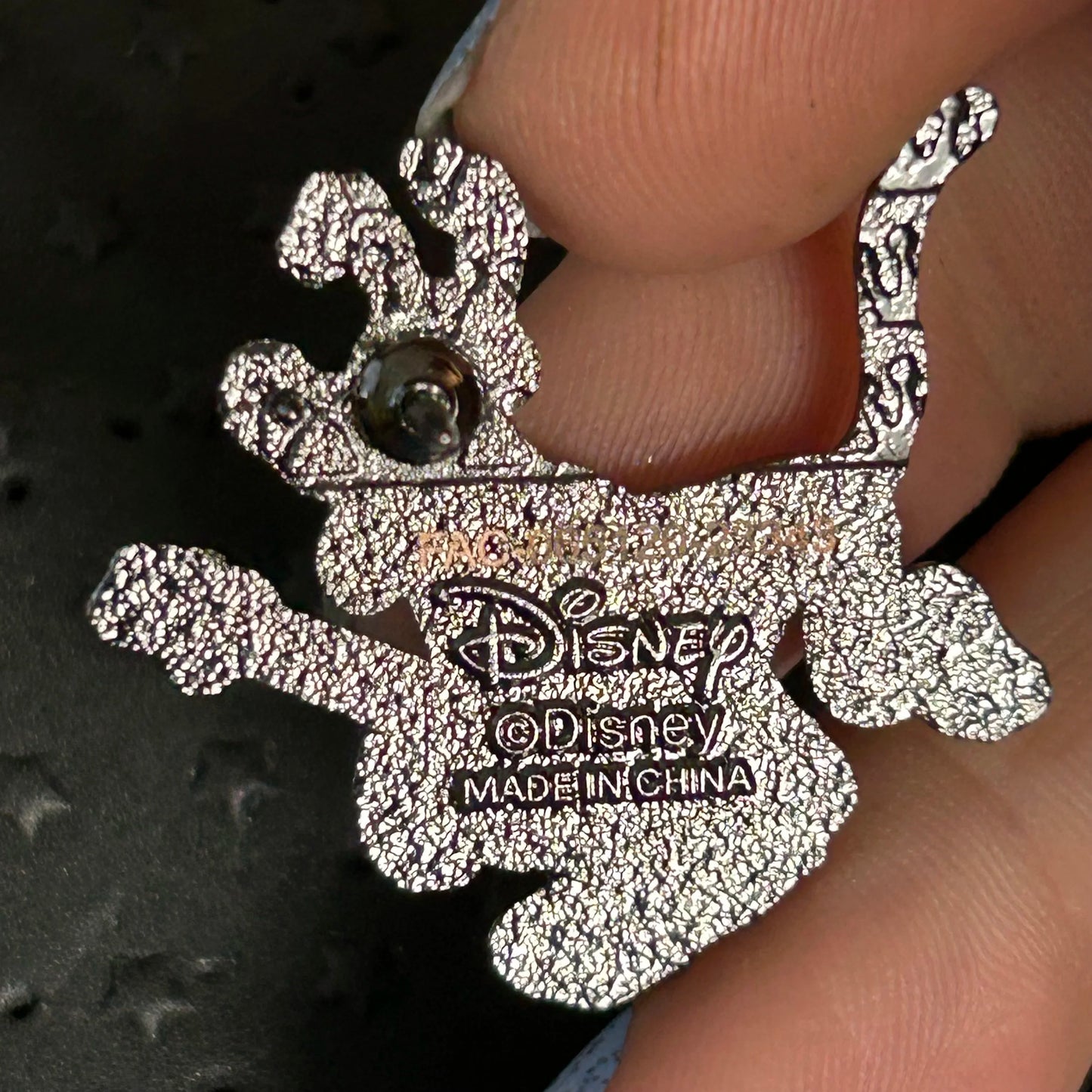 Loungefly - Pluto - Guitar - Mystery Pin