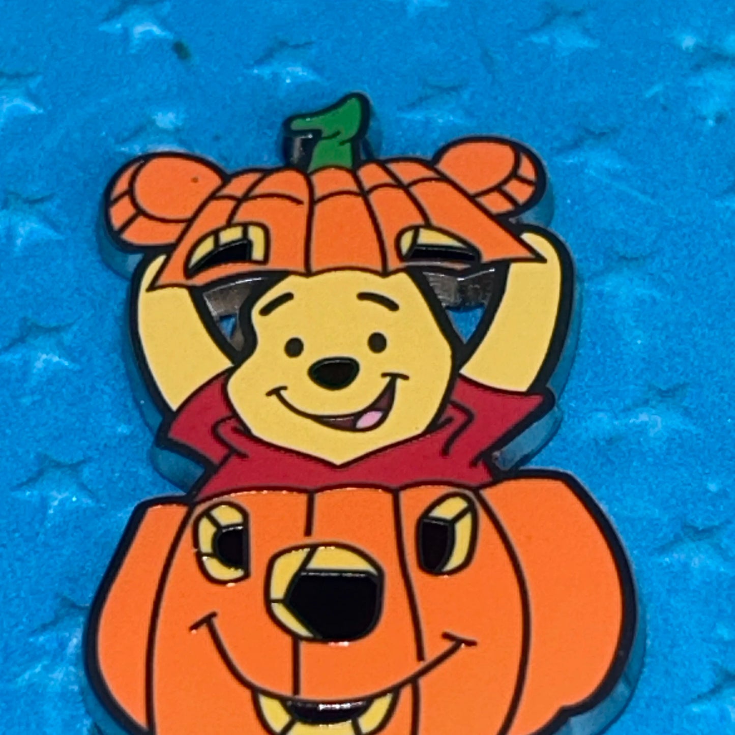 2022 - Winnie The Pooh - Halloween - Pumpkin - Disney Pin