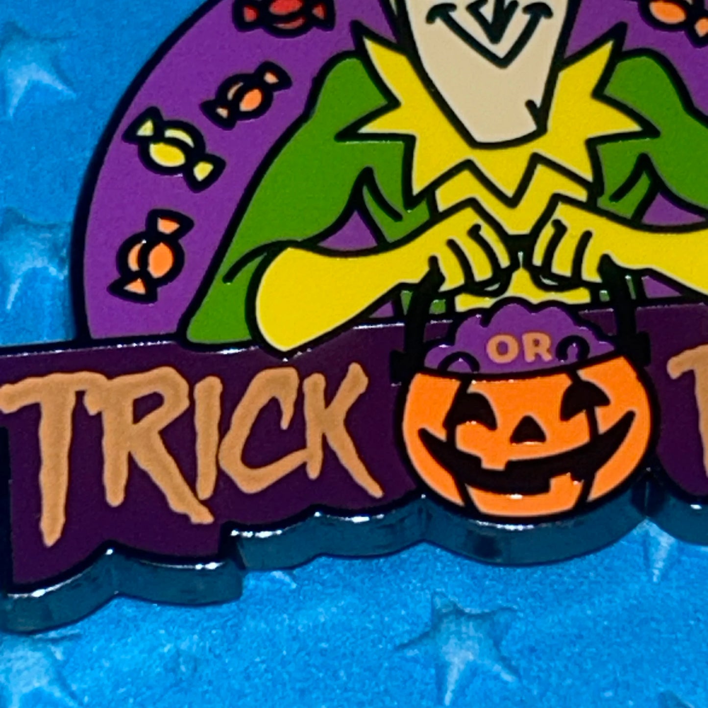 2024 - Loki - Halloween - Trick or Treat - Marvel - Disney Pin