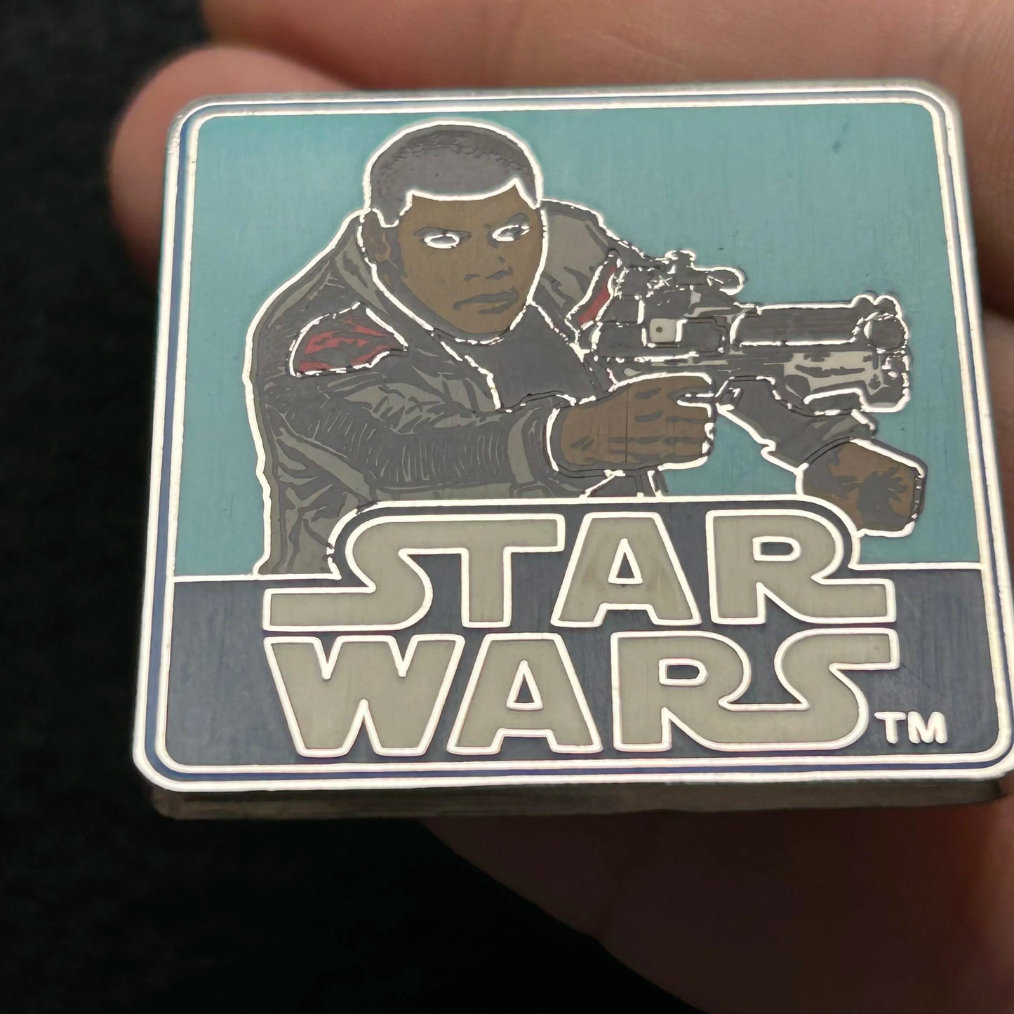 2015 - Finn - Star Wars - The Force Awakens - Disney Pin