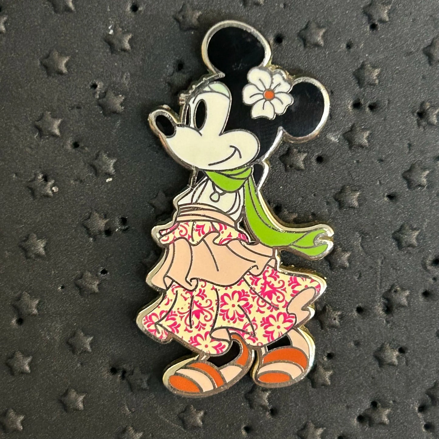 2014 - Minnie Mouse - Boho Dress - Disney Pin