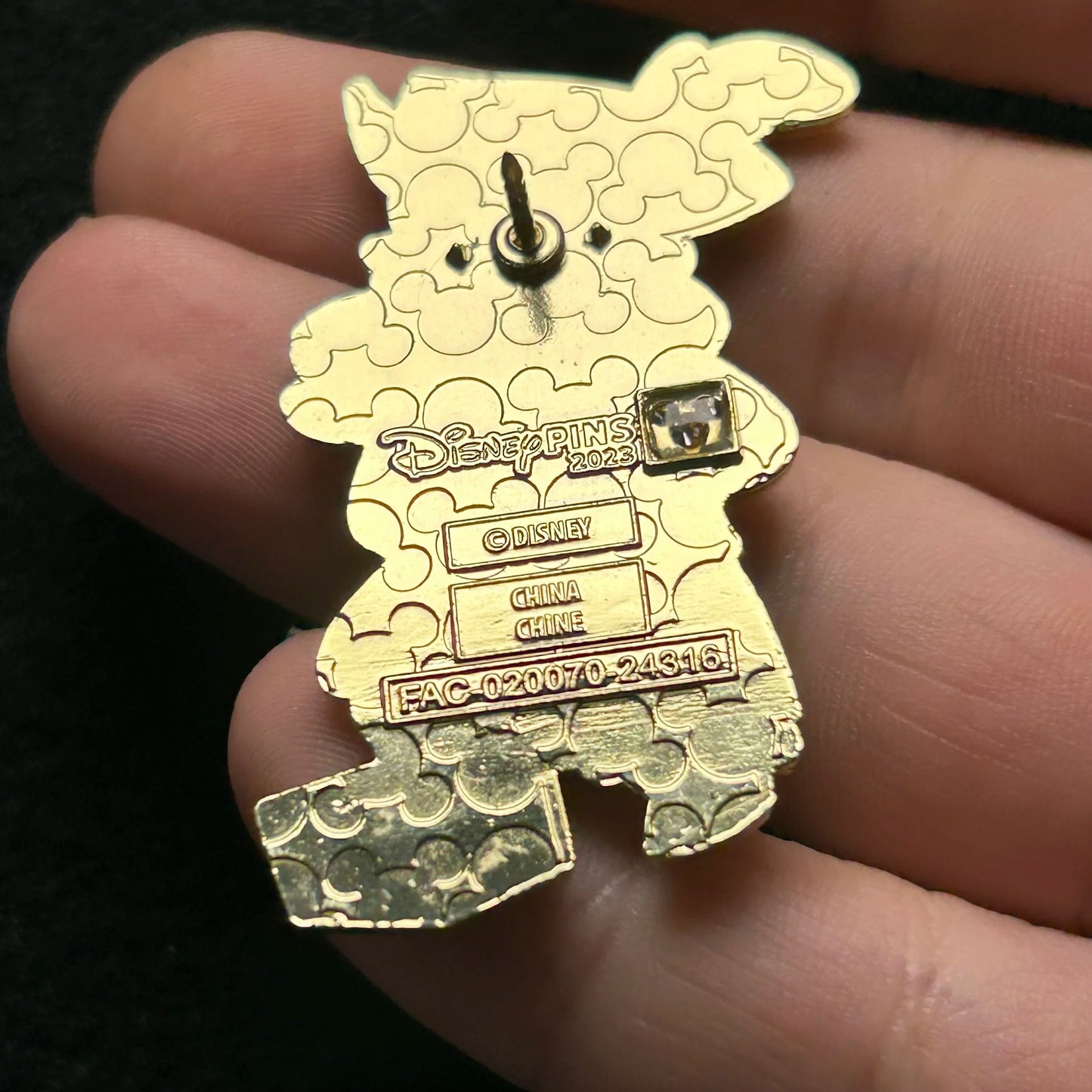2023 - Red - Pirates of the Caribbean - Booster Series - Disney Pin