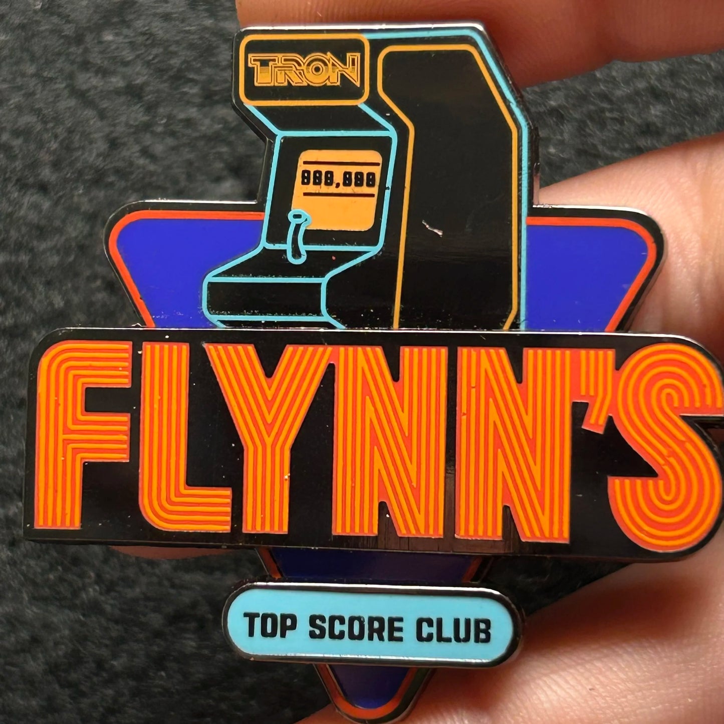 2024 - Tron - Flynn’s Arcade - Top Score Club - Disney Pin on Pin