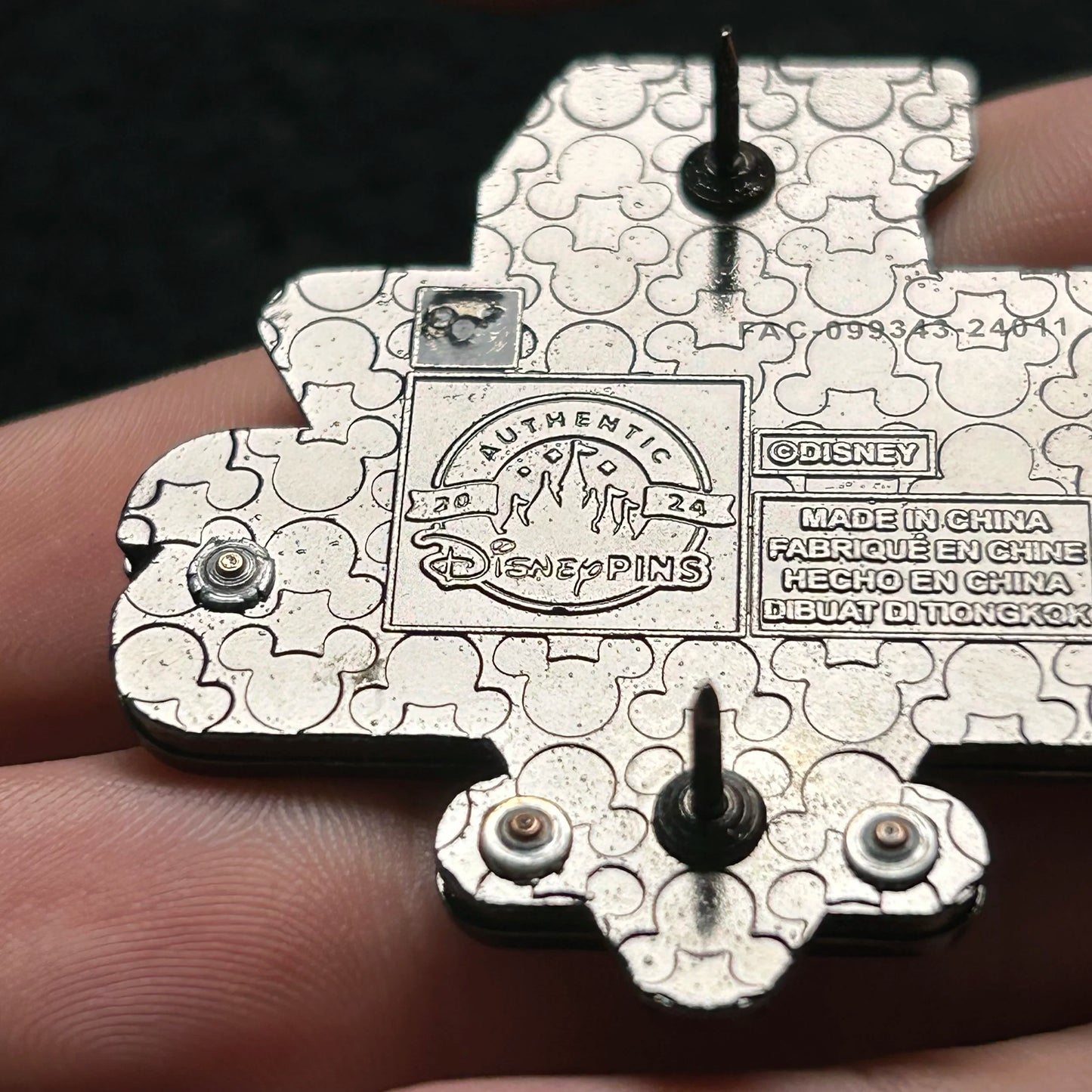 2024 - Tron - Flynn’s Arcade - Top Score Club - Disney Pin on Pin