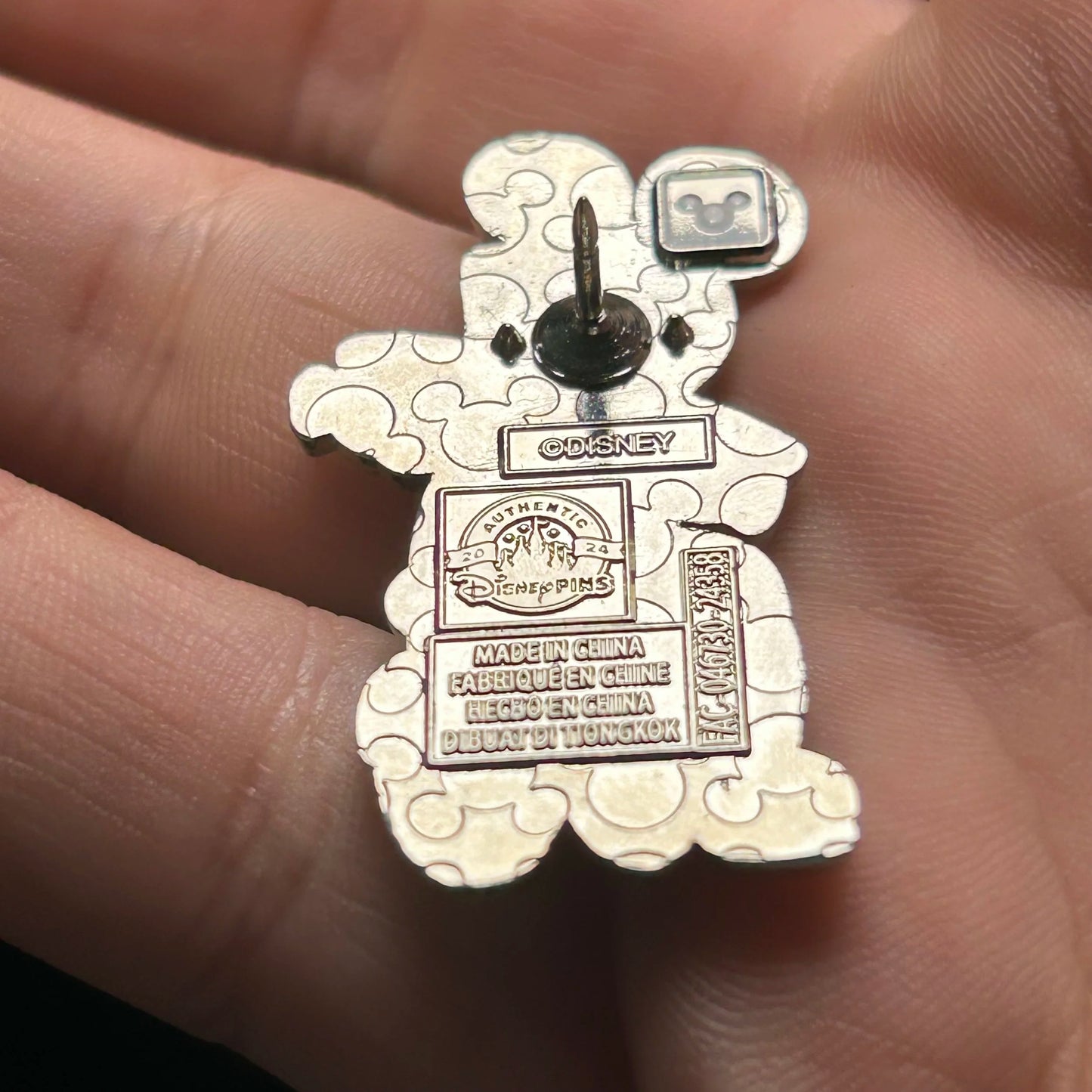 2024 - Mickey Mouse on Vespa - Booster Series - Disney Pin