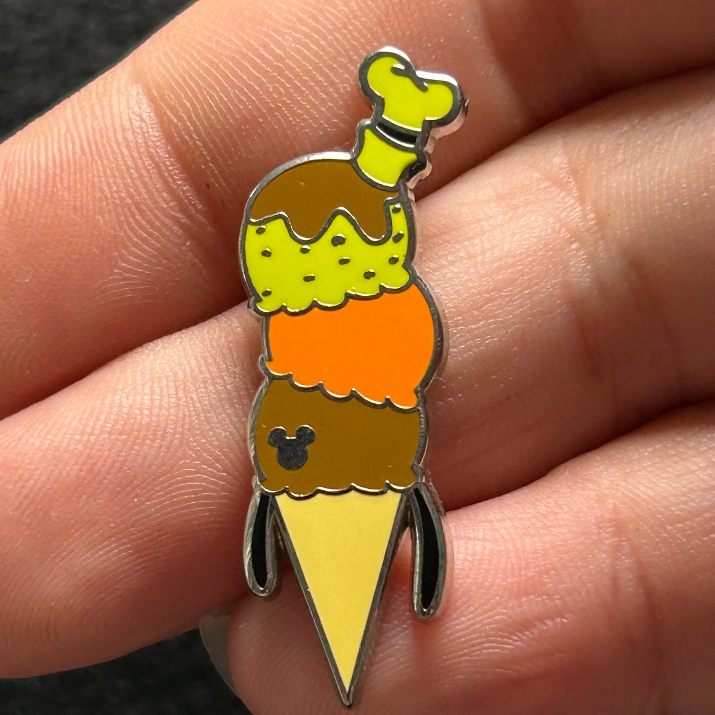 2018 - Goofy - Ice Cream - Hidden Mickey - Tiny - Disney Pin