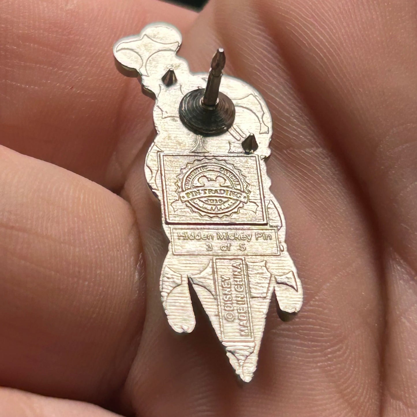 2018 - Goofy - Ice Cream - Hidden Mickey - Tiny - Disney Pin
