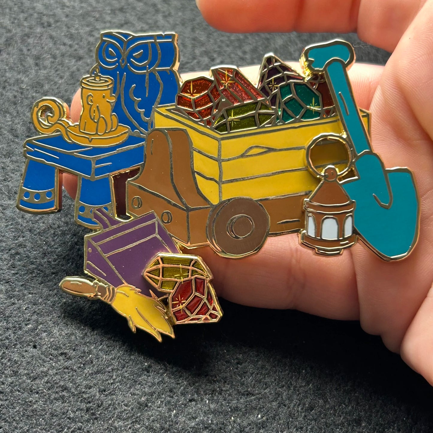 2022 - Snow White and the Seven Dwarfs - Color Palette - LE 300 - WDI - Disney Pin