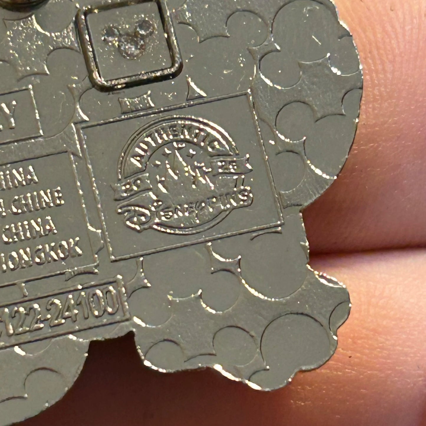 2025 - Stitch - Happy - Disney Pin