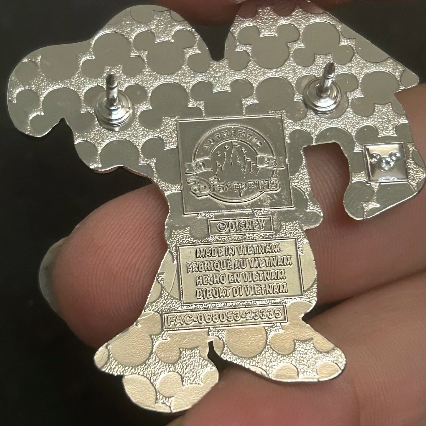 2024 - Dopey - Holding Jewel - Snow White - Disney Pin