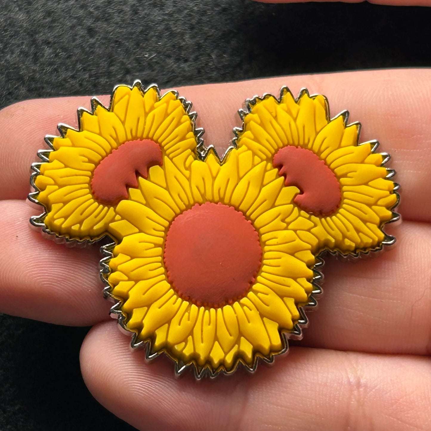 2024 - Sunflower - Mickey Icon - Multi Texure - Disney Pin